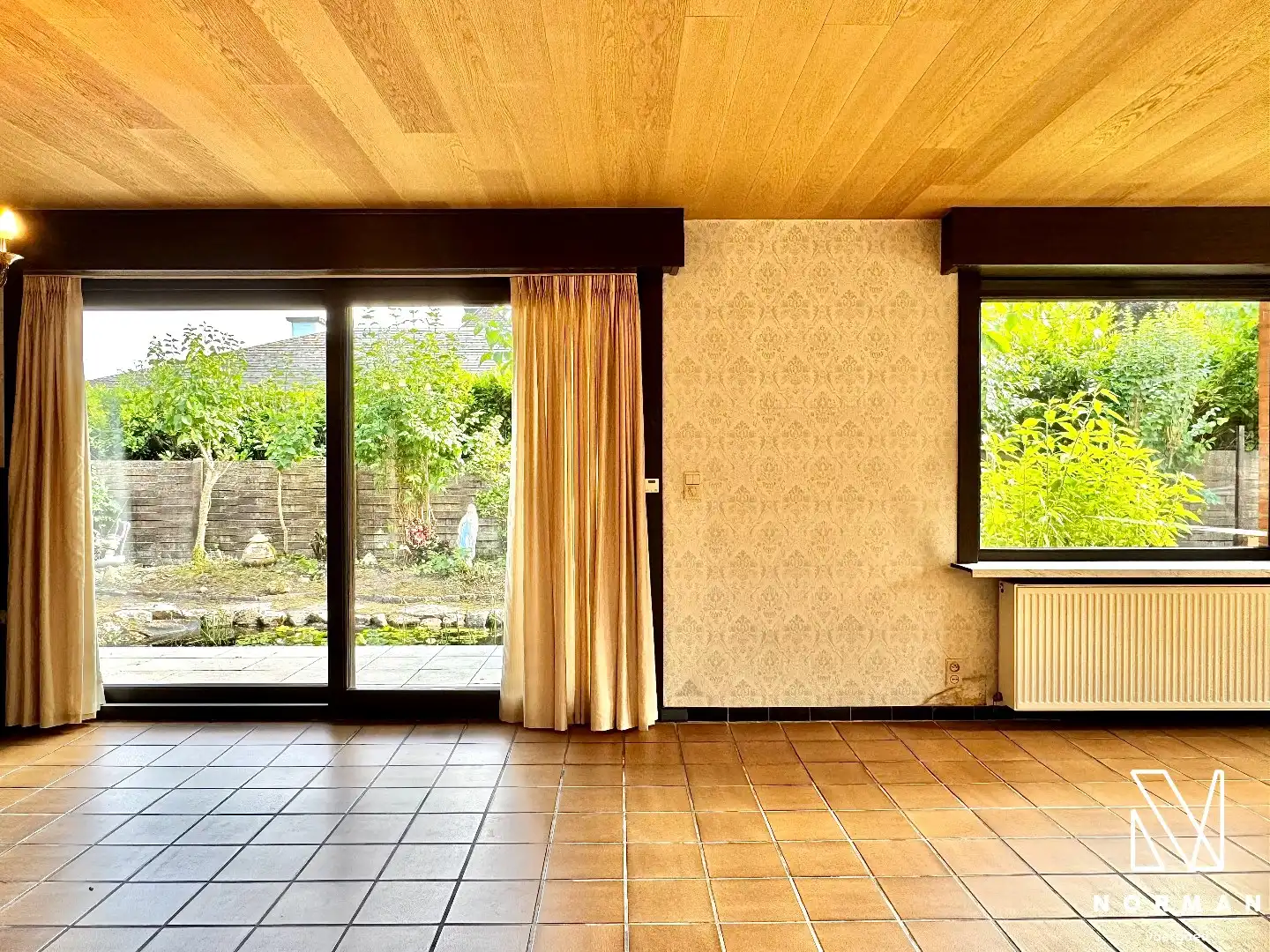 Alleenstaande bungalowwoning met 3 slaapkamers, tuin en garage te koop in rustige woonwijk te Kuurne! foto 3