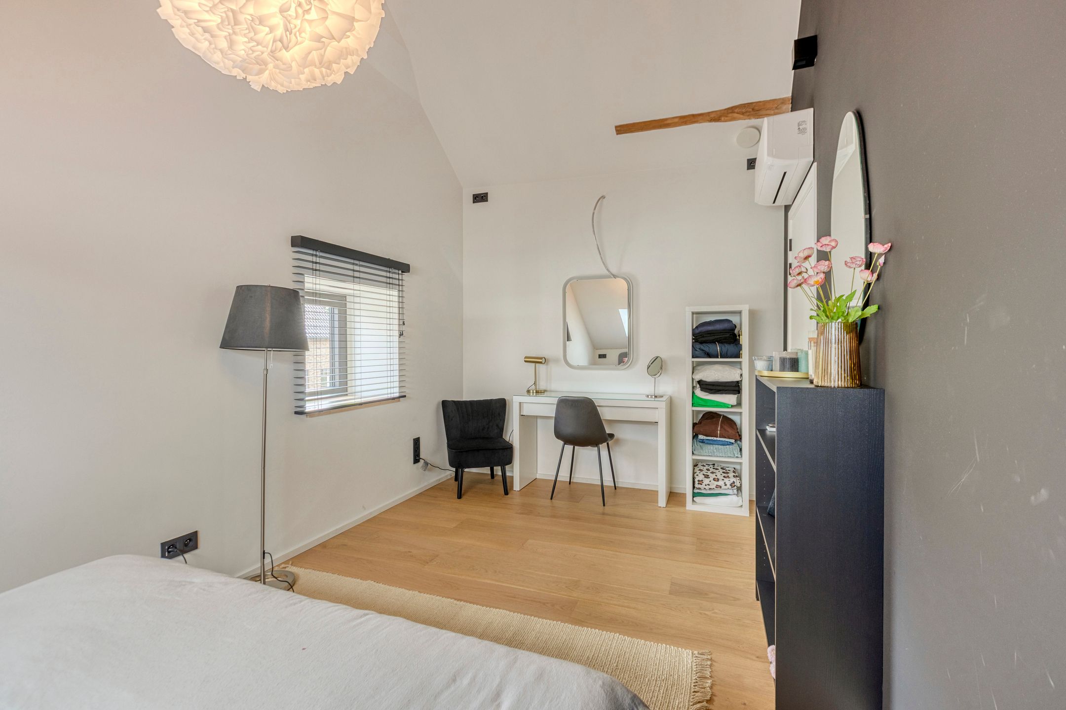 Gerenoveerde woning met 3 slaapkamers op rustige ligging  foto 15