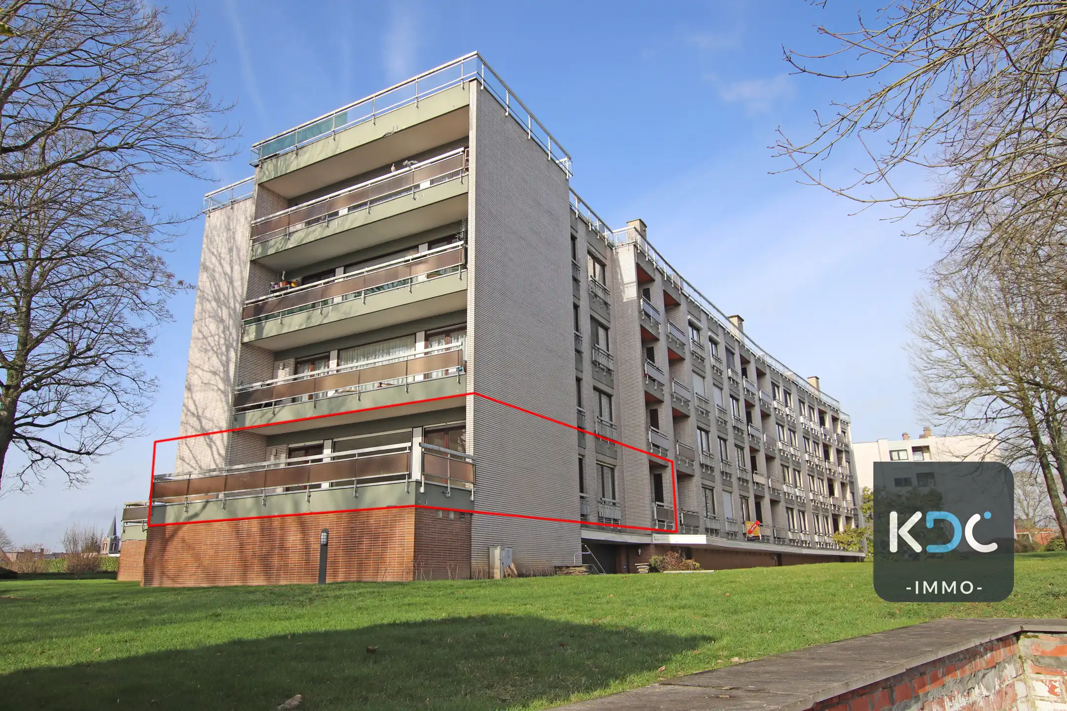 Te koop foto {{pictureIndex}}