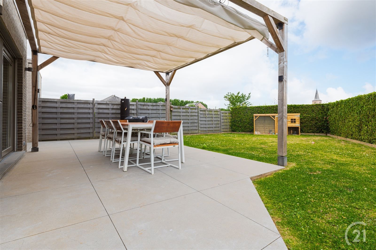 Moderne,  luxueuse  3 gevelwoning met tuin en carport op 3 are 77 foto 26
