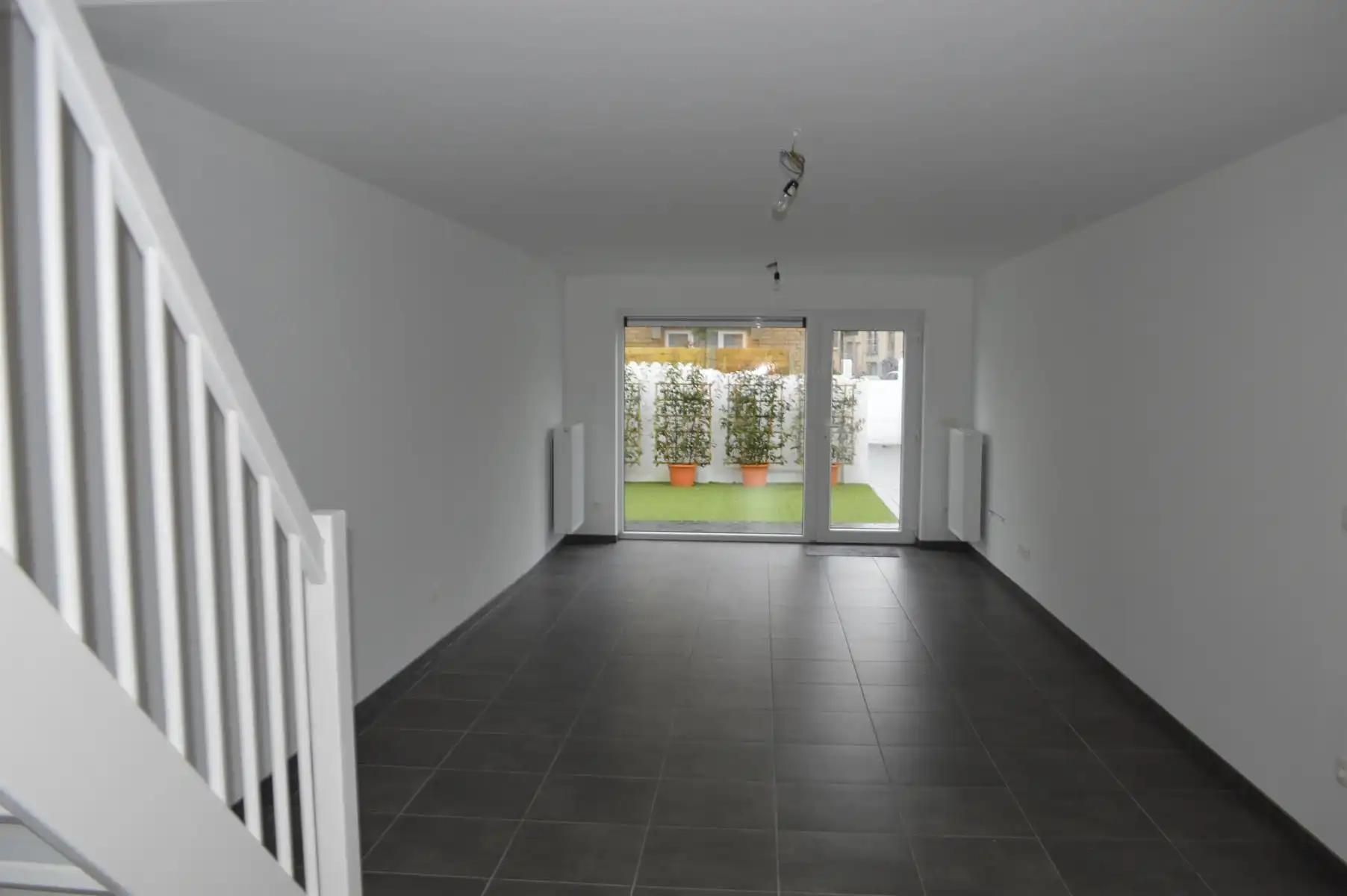 HERZELE - Volledig gerenoveerde eengezinswoning foto 4