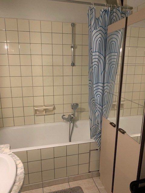 Gemeubeld éénslaapkamer appartement vlak aan zee foto 10