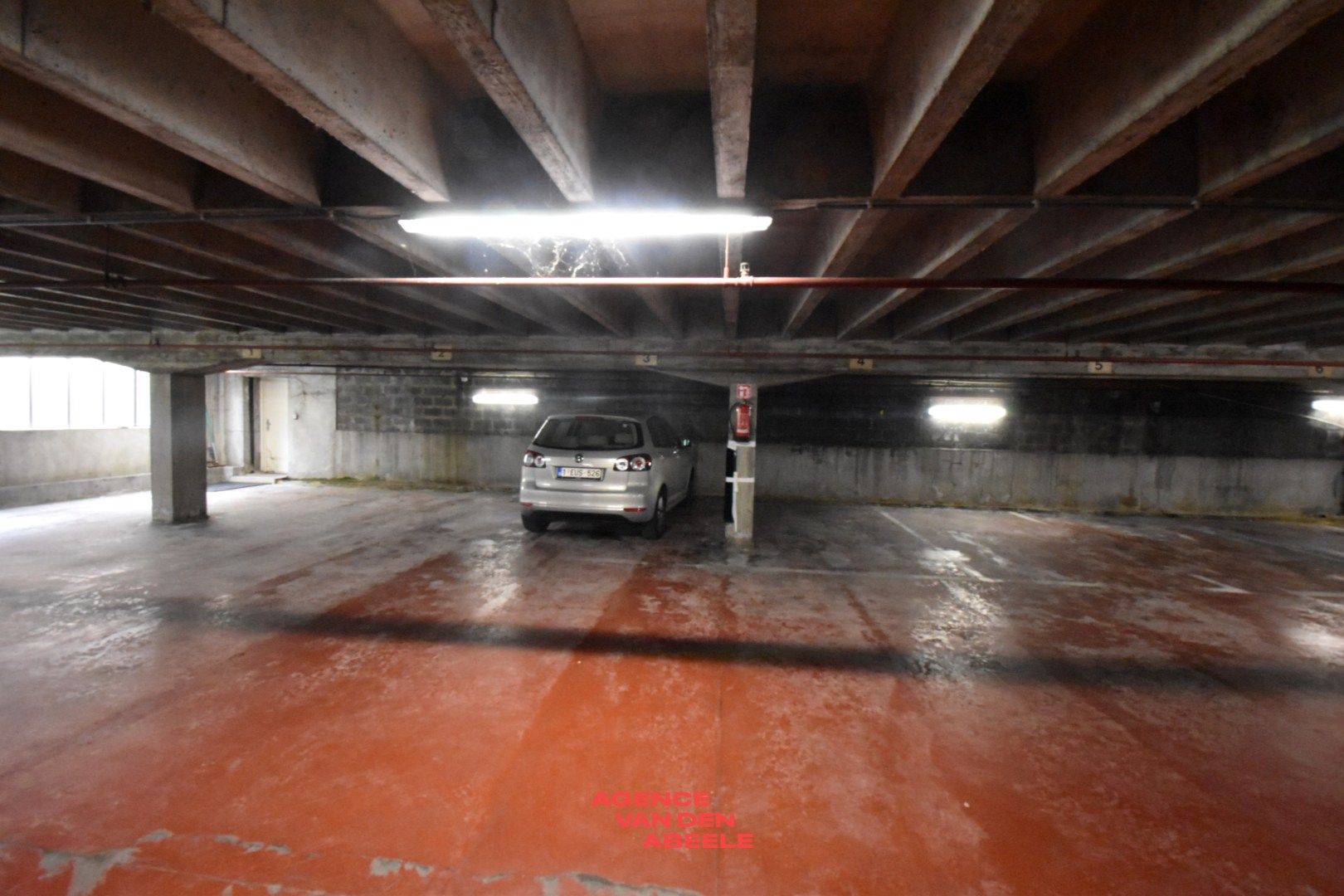 Ondergronde staanplaats langs de Komvest te Brugge foto 4