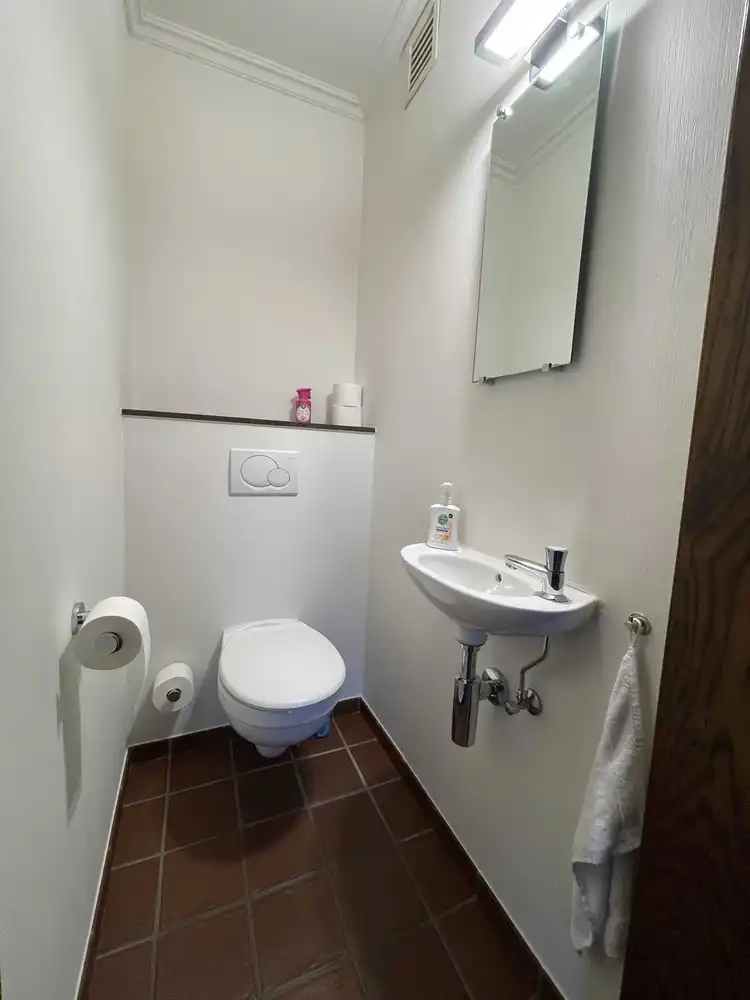 Rustig gelegen gezinswoning in het gezellige Godsheide foto 13