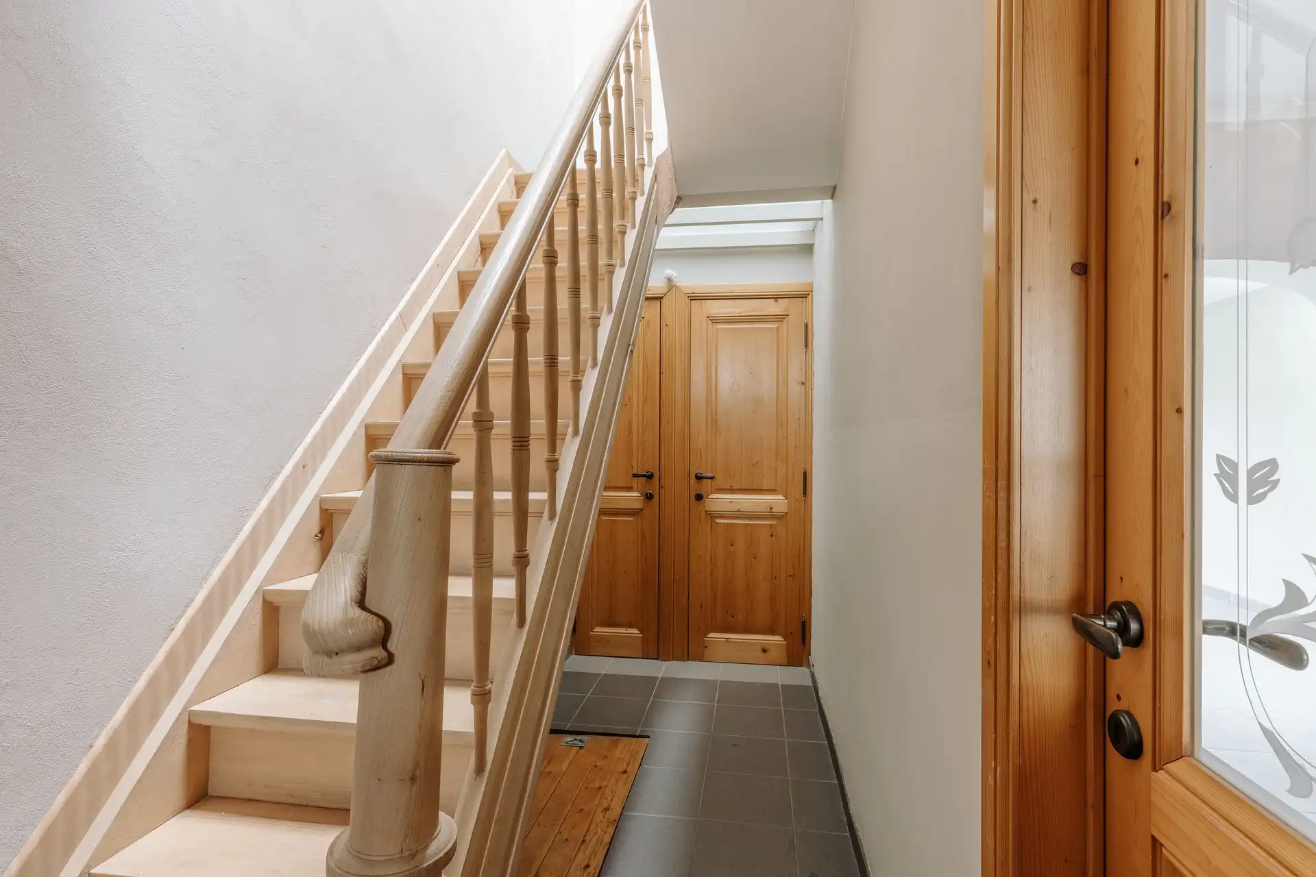 Instapklare woning in gezellige woonwijk! foto 9