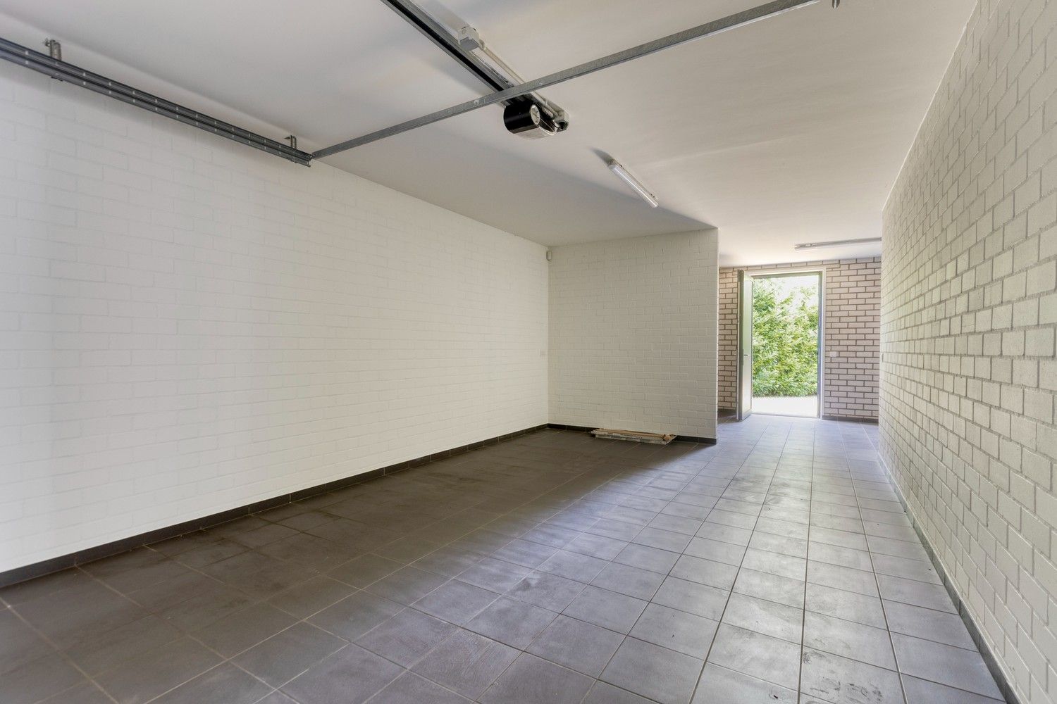 Ruime, energiezuinige bungalow op een toplocatie in residentiële villawijk foto 37