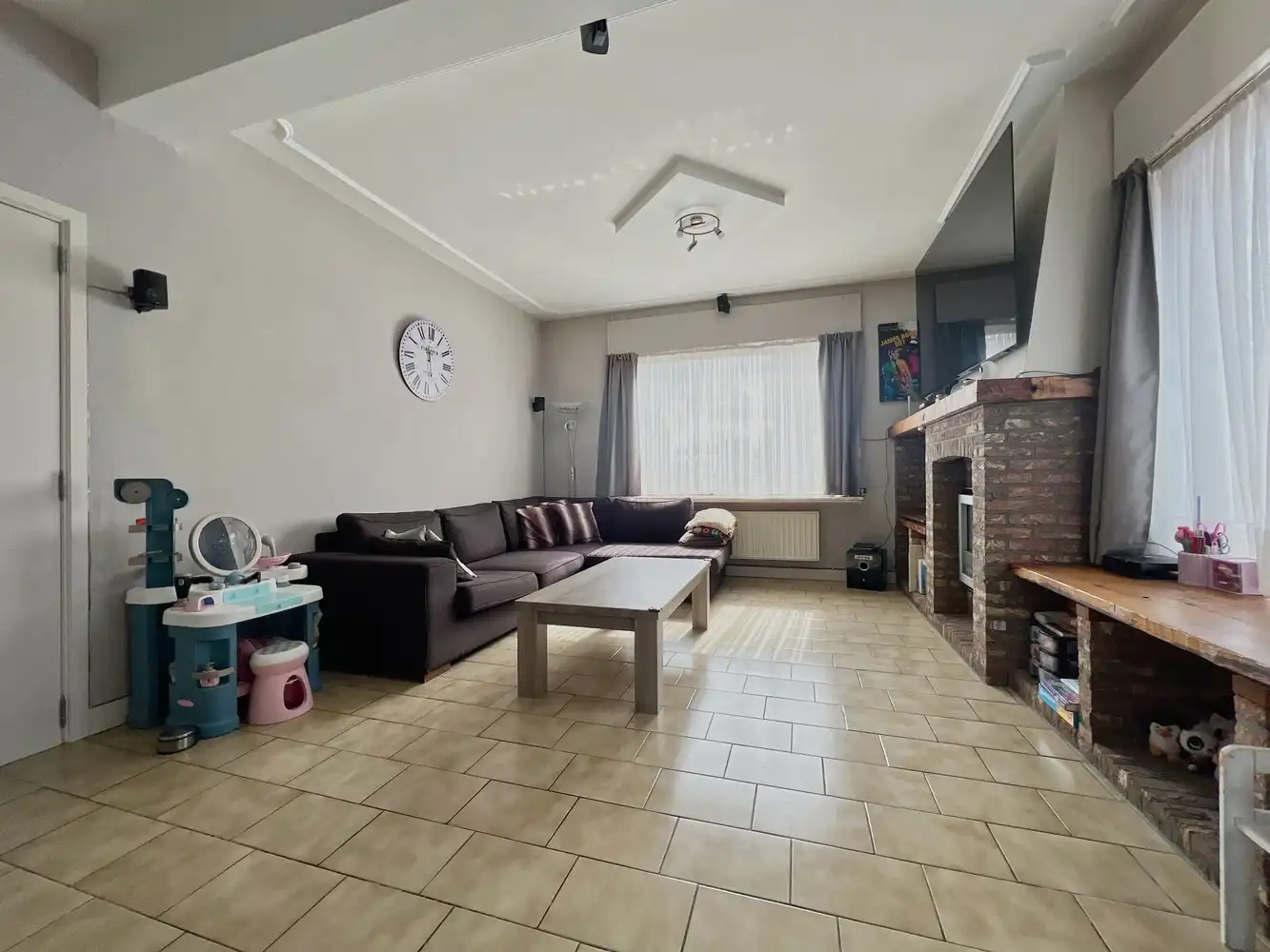 Instapklare gezinswoning (4 slpks) +zonnige tuin 777m²! foto 3