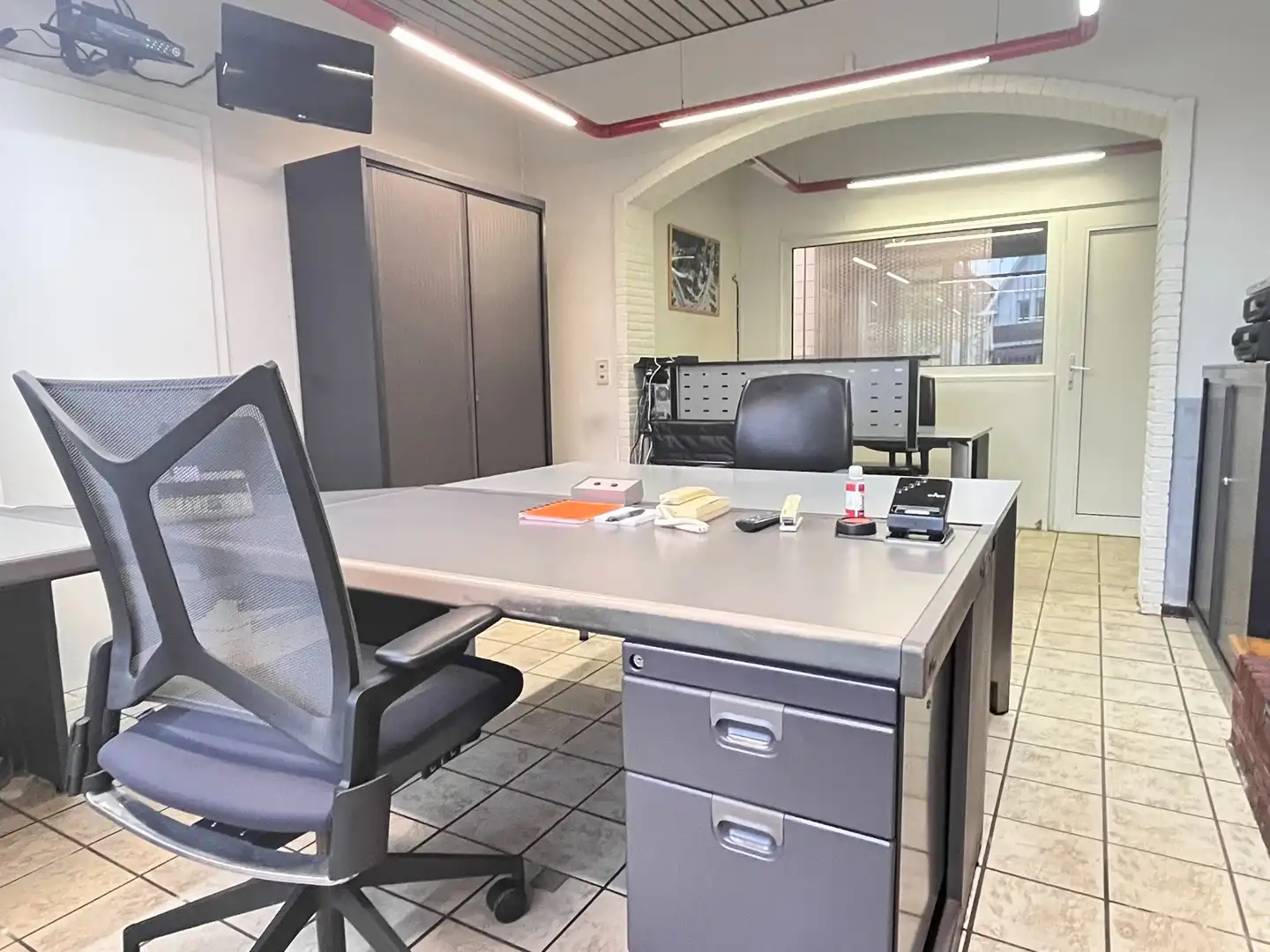 Gelijkvloerse koel- en handelsruimtes met laad- en loskade foto 27