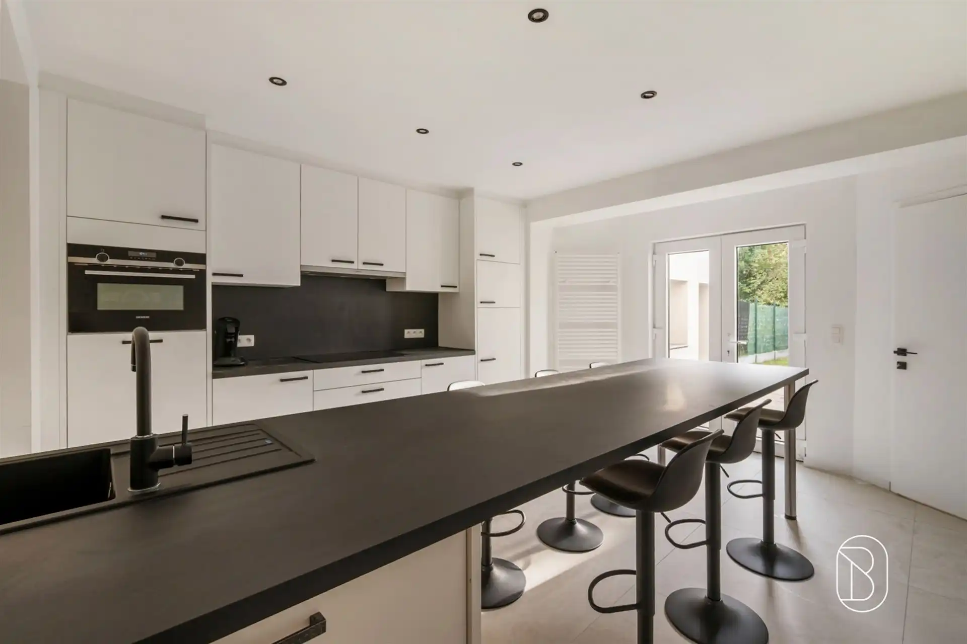 Instapklare, energiezuinige woning met 4 slk en tuin! foto 8