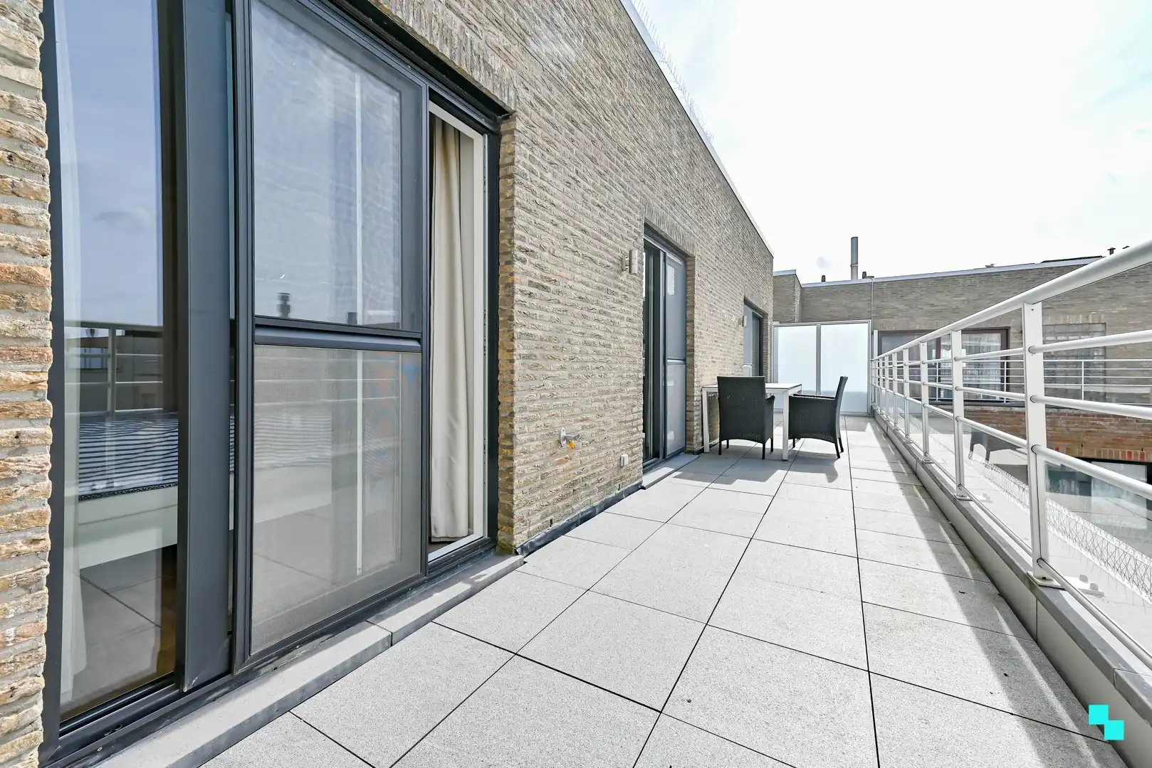 Stijlvol penthouse met zeezicht, royale terrassen en een dubbele garagebox foto 21