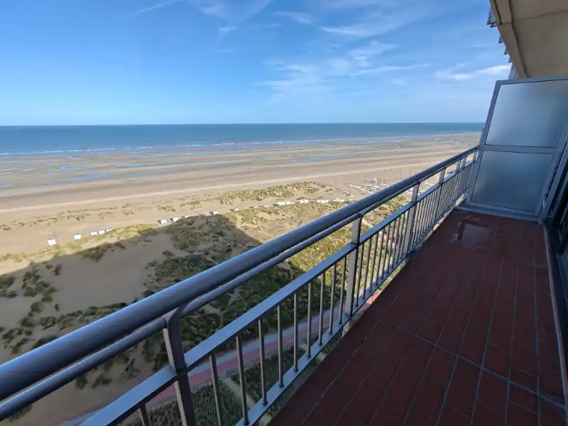 Appartement met twee slaapkamers, twee terrassen en prachtig zeezicht foto 3