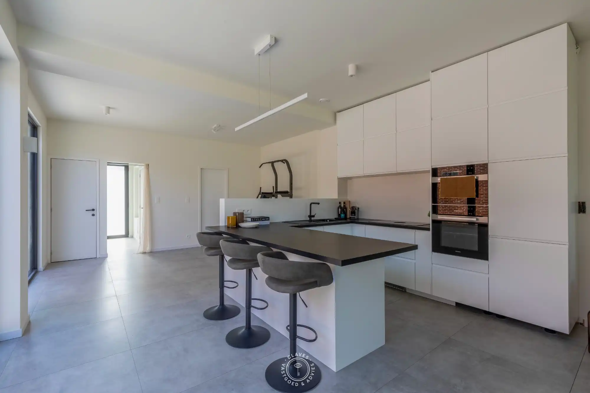 Volledig vernieuwde halfopen bebouwing in het geliefde Nieuwkerken foto 10