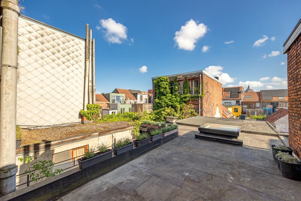 Karaktervolle woning met legio indelingsmogelijkheden foto 16