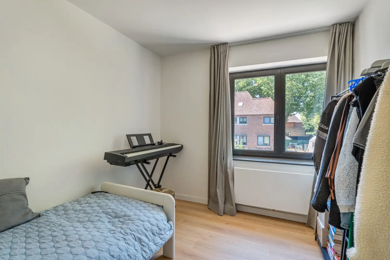 Gerenoveerde woning met 3 slaapkamers te Maasmechelen foto 27