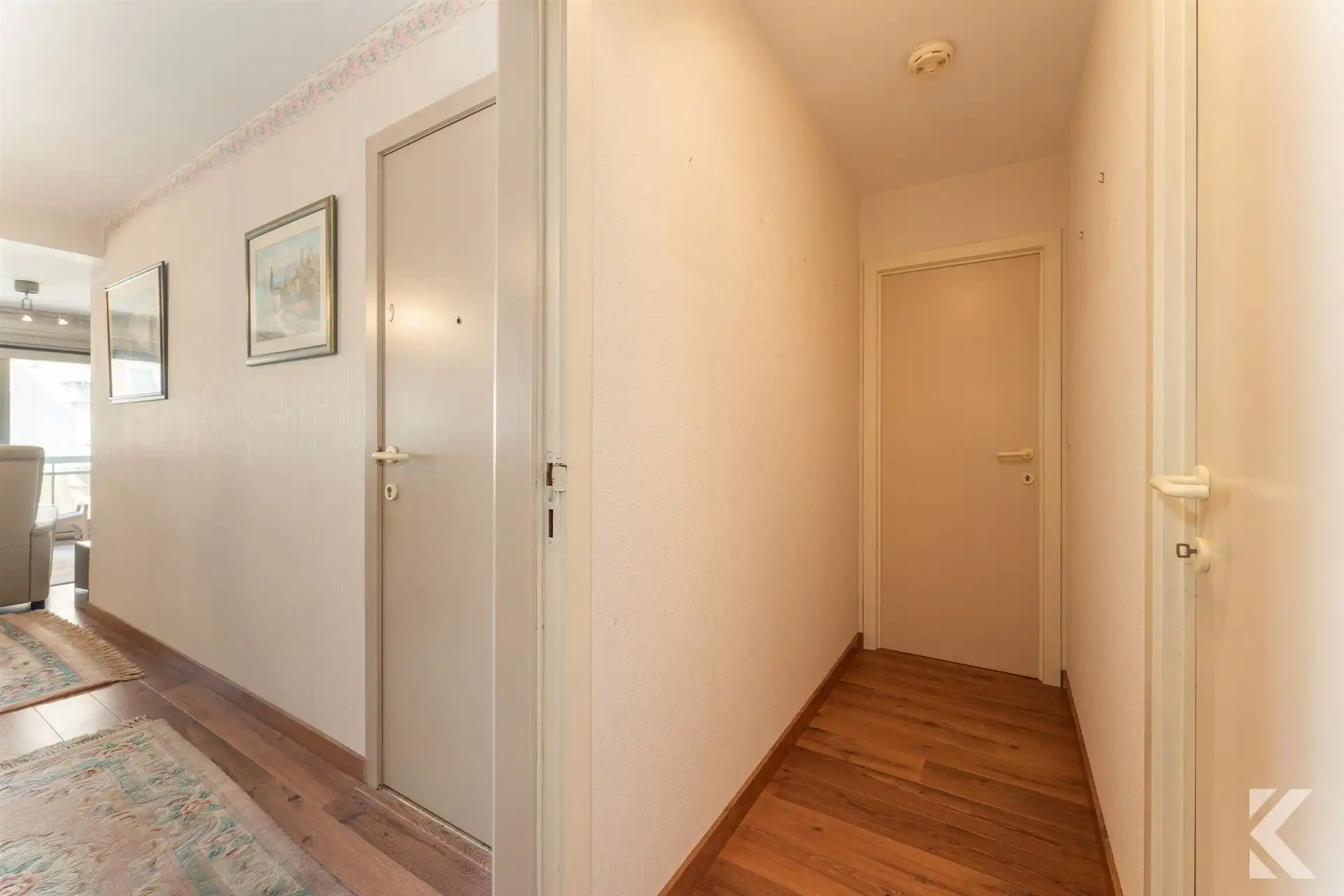 Instapklaar 2-slaapkamer app. met zijdelings zeezicht foto 11