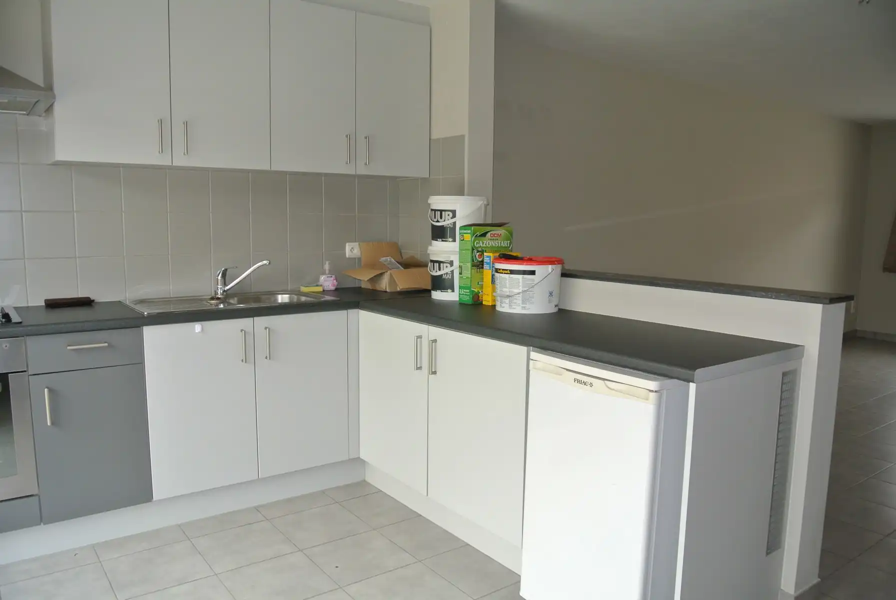 Gezellige gelijkvloers appartement  met 2 slaapkamers + terras en tuintje foto 7
