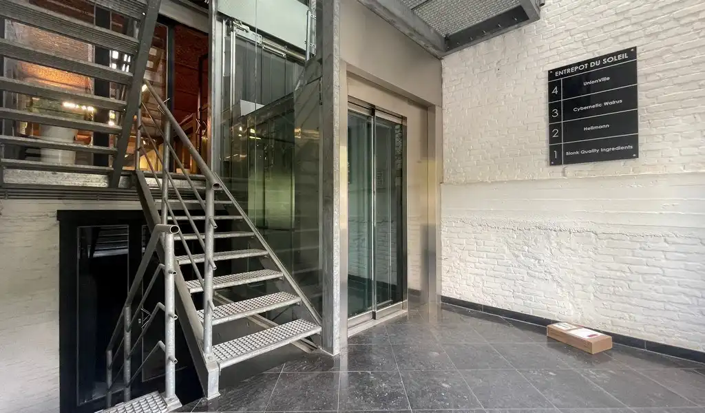 Loftkantoor te huur in Antwerpen in Entrepot du Soleil foto 10