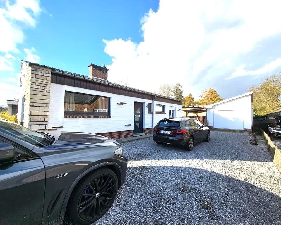 Gerenoveerde bungalow in Eppegem. foto 29