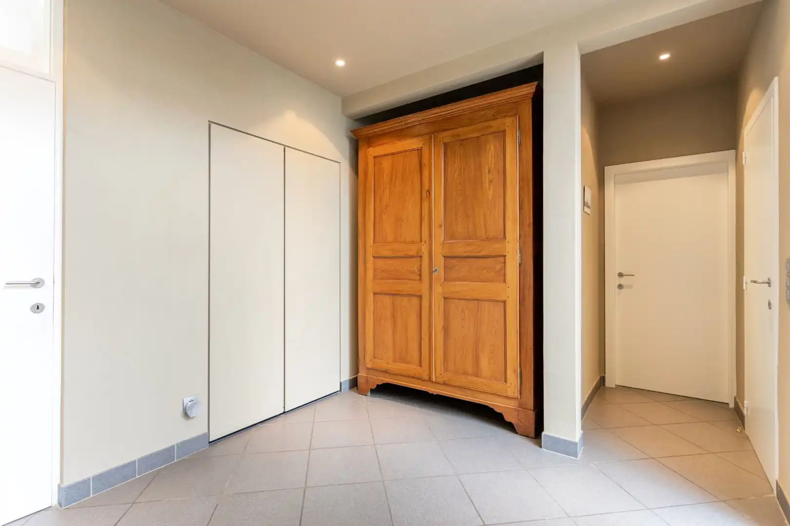 Instapklare villa te Heikruis, 4 slpks, bureau, dubbele garage en ruime tuin foto 4