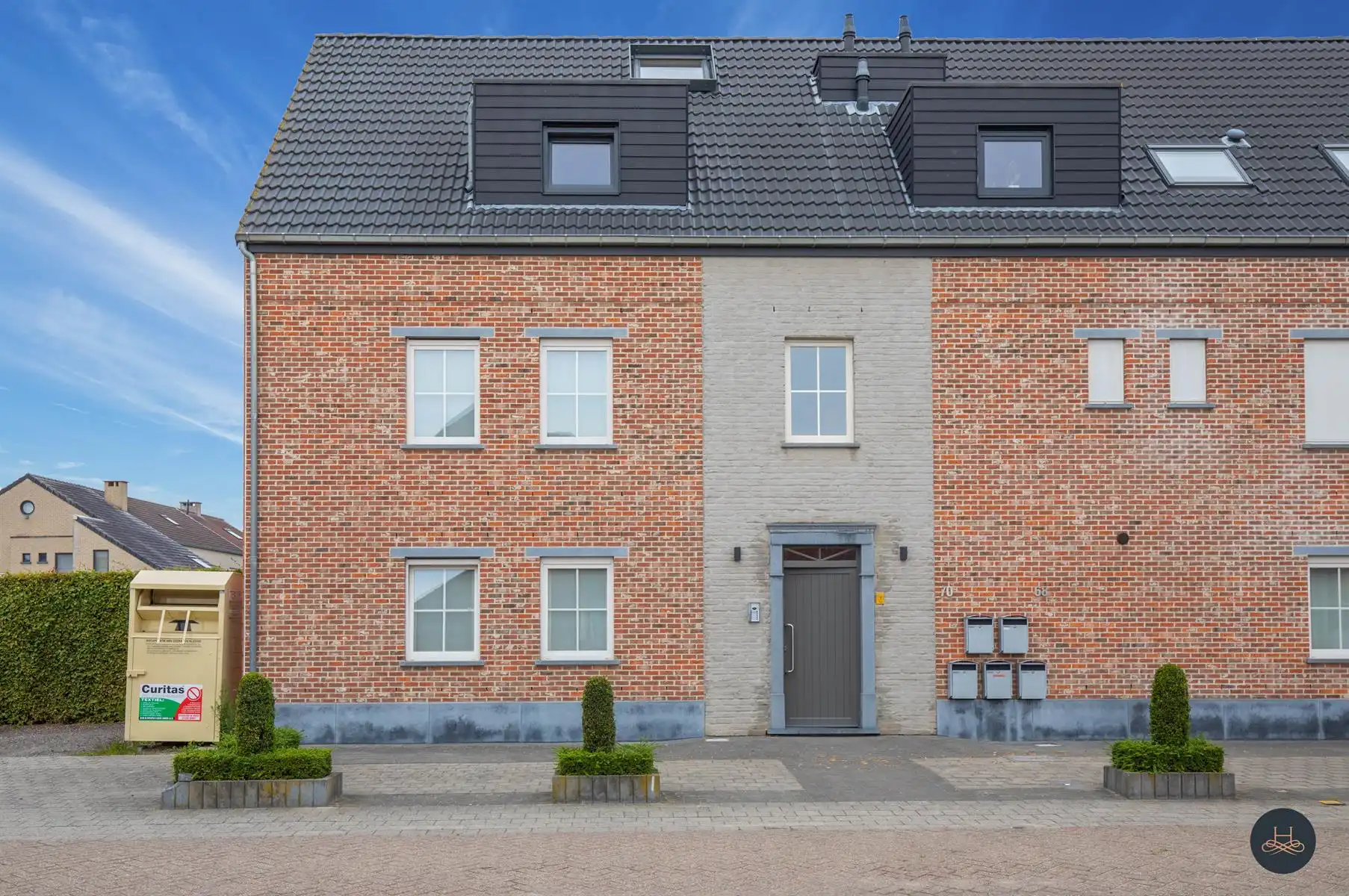 Gezellig appartement met groot terras foto 19