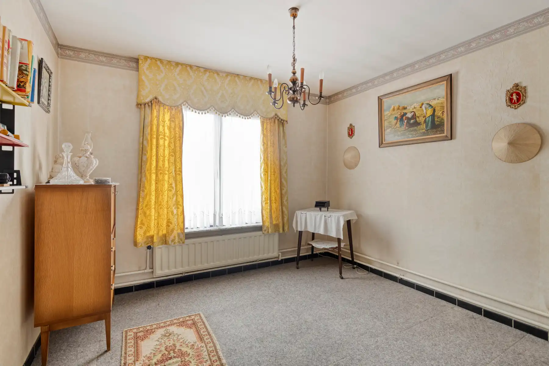 Ruime halfopen te renoveren bebouwing foto 17
