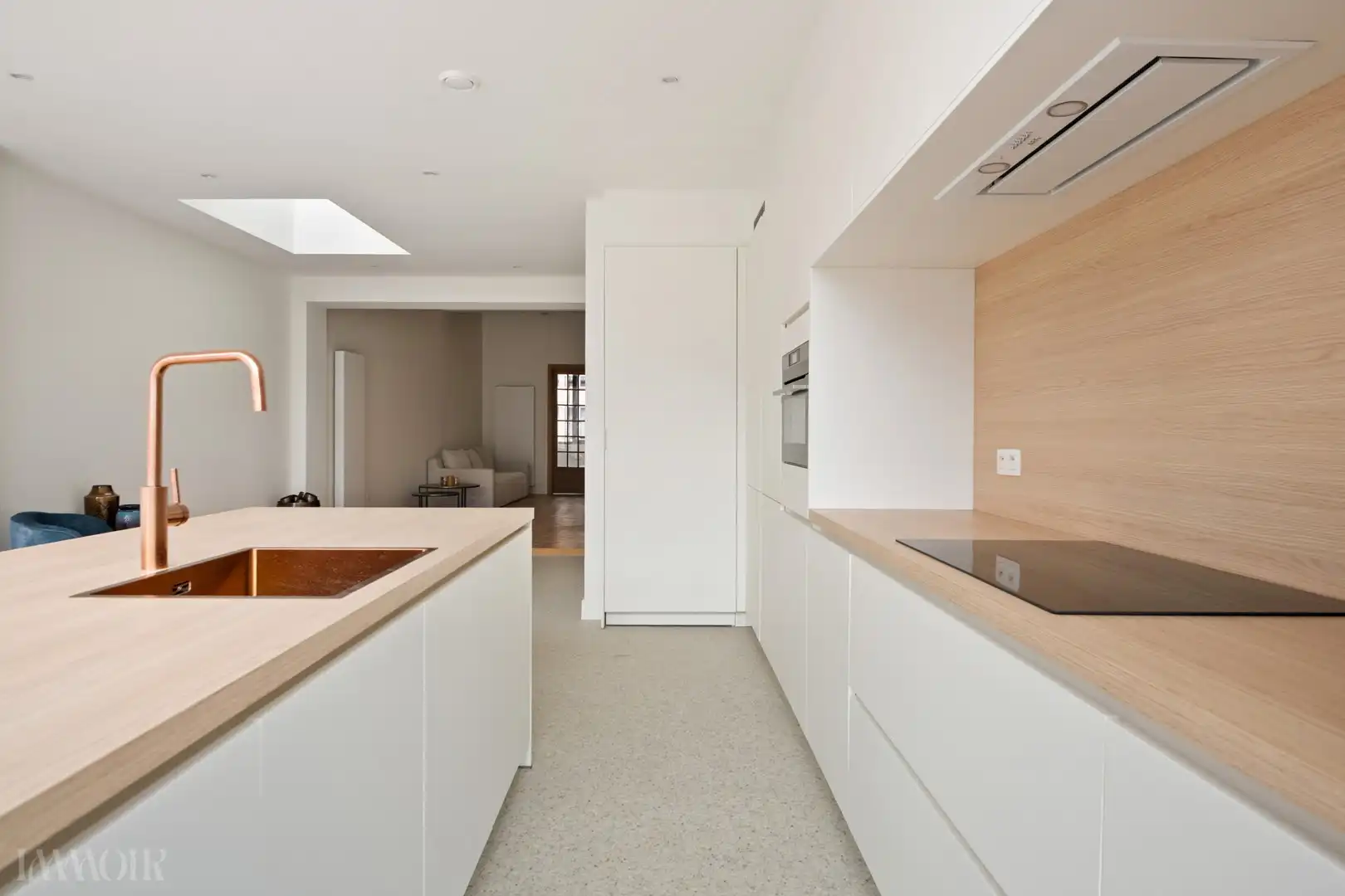 Unieke, volledig gerenoveerde woning met zwembad te Herentals foto 5