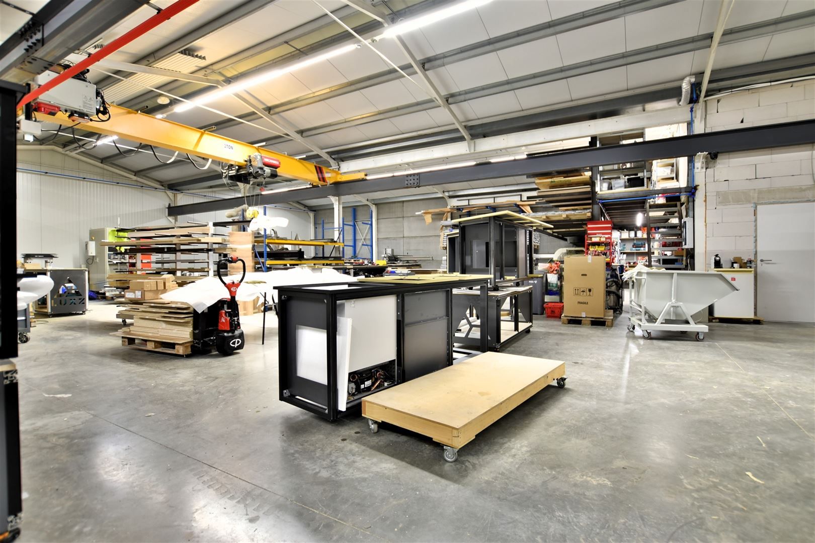Industrieel pand met tal van mogelijkheden te Kruibeke foto 6