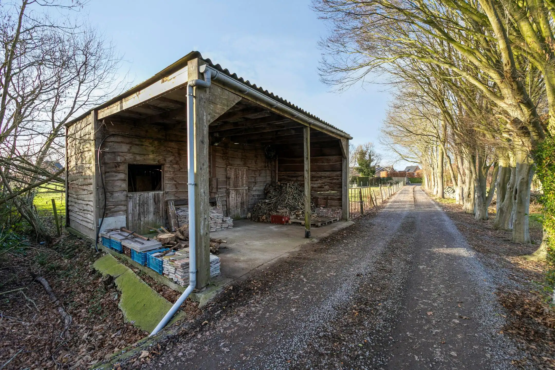 Landelijk gelegen huis met veel potentieel in Ruddervoorde foto 6