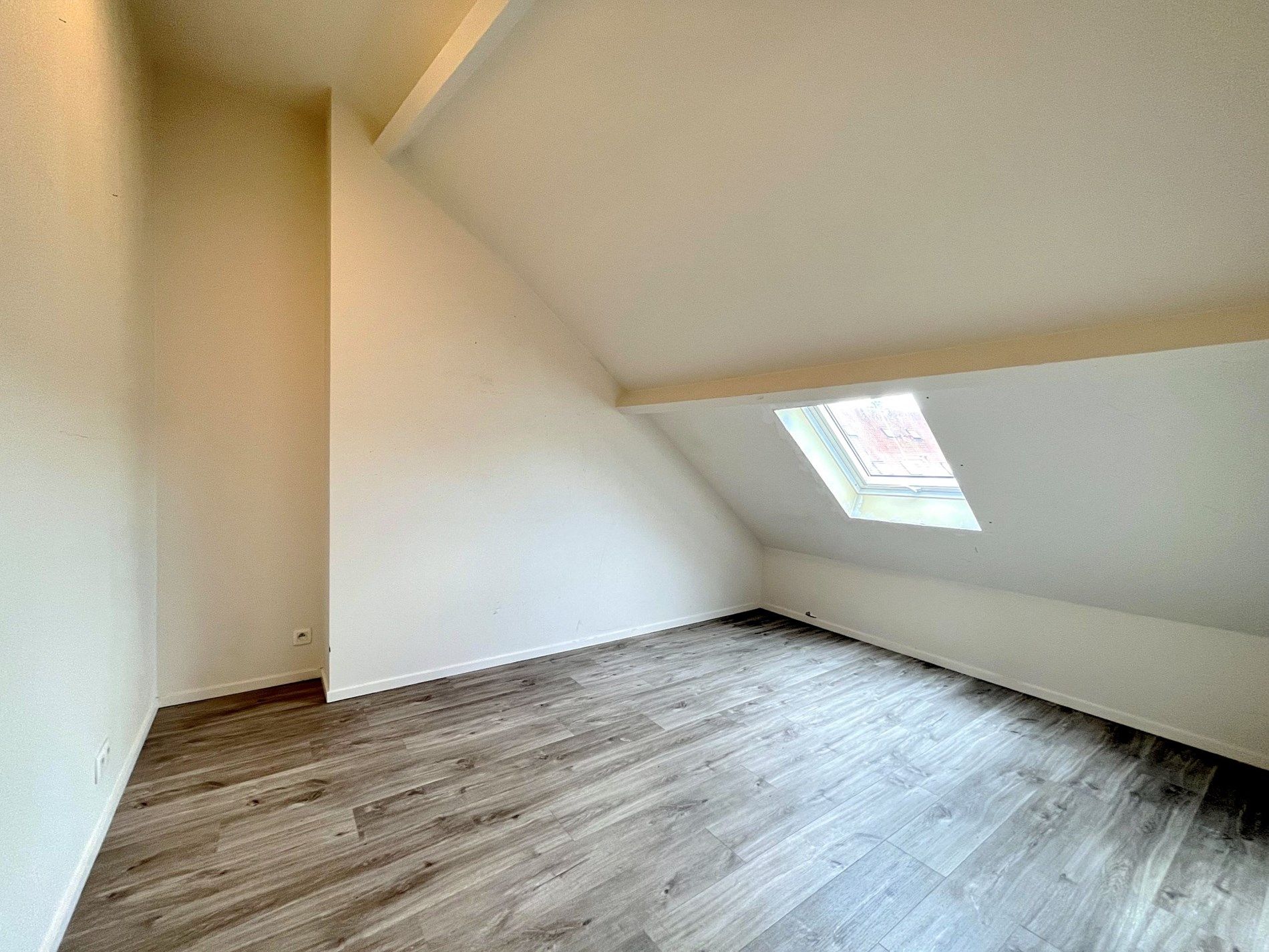 Groot huis met veel potentieel te Heist-aan-Zee foto 8