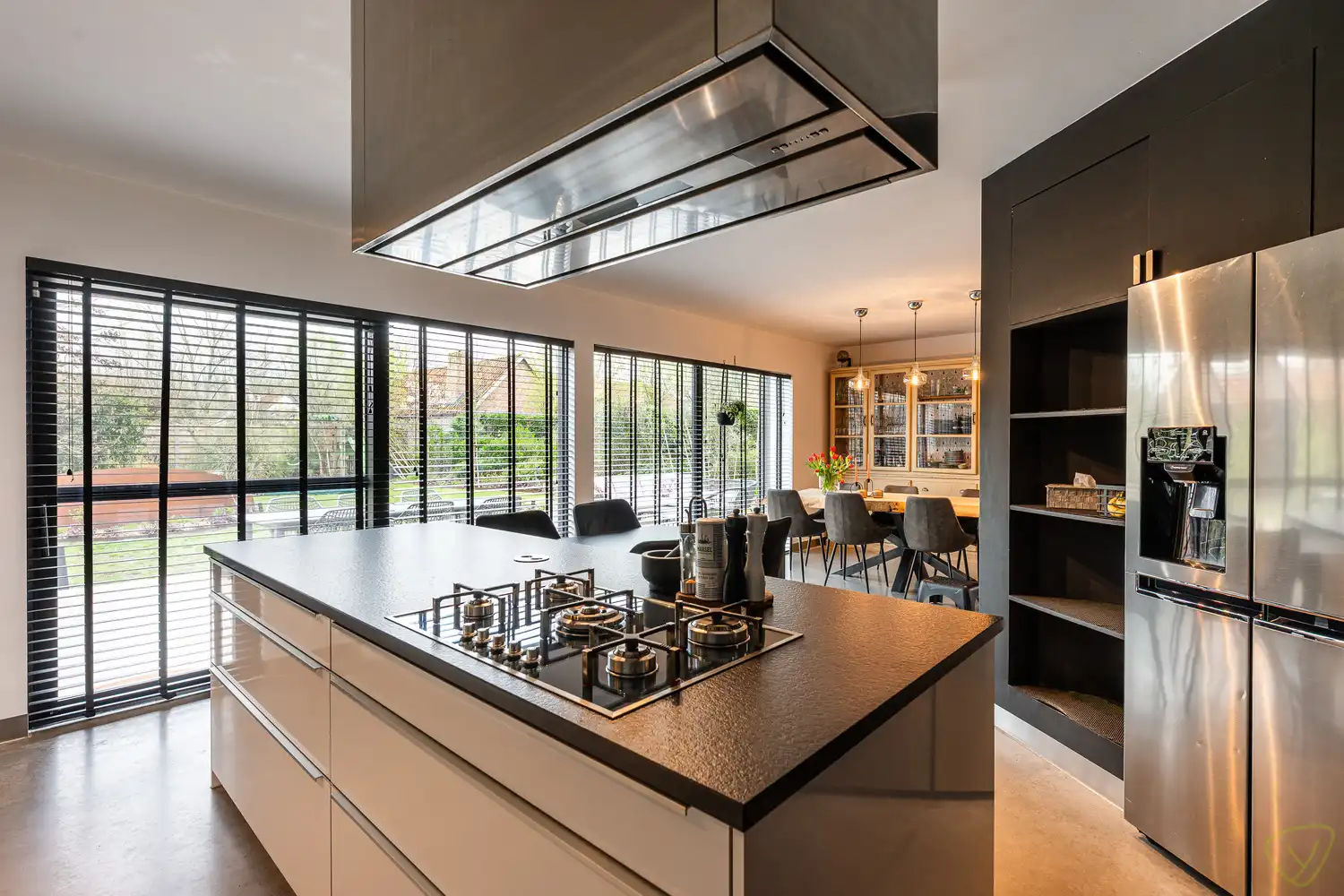 Prachtig afgewerkte en moderne gezinswoning te Balgerhoeke. foto 10