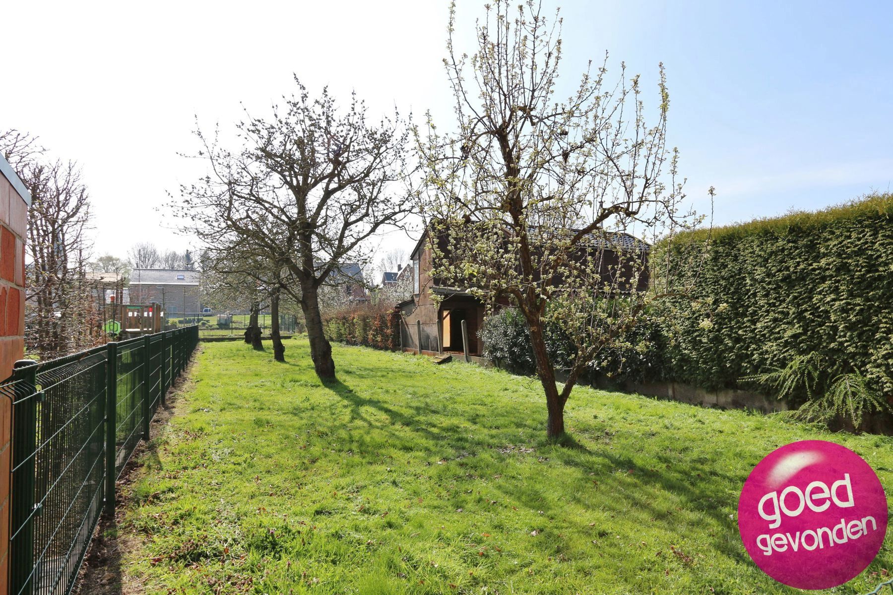 BLOK 2 APP + TERRASSEN + TUINEN + GARAGE foto 12