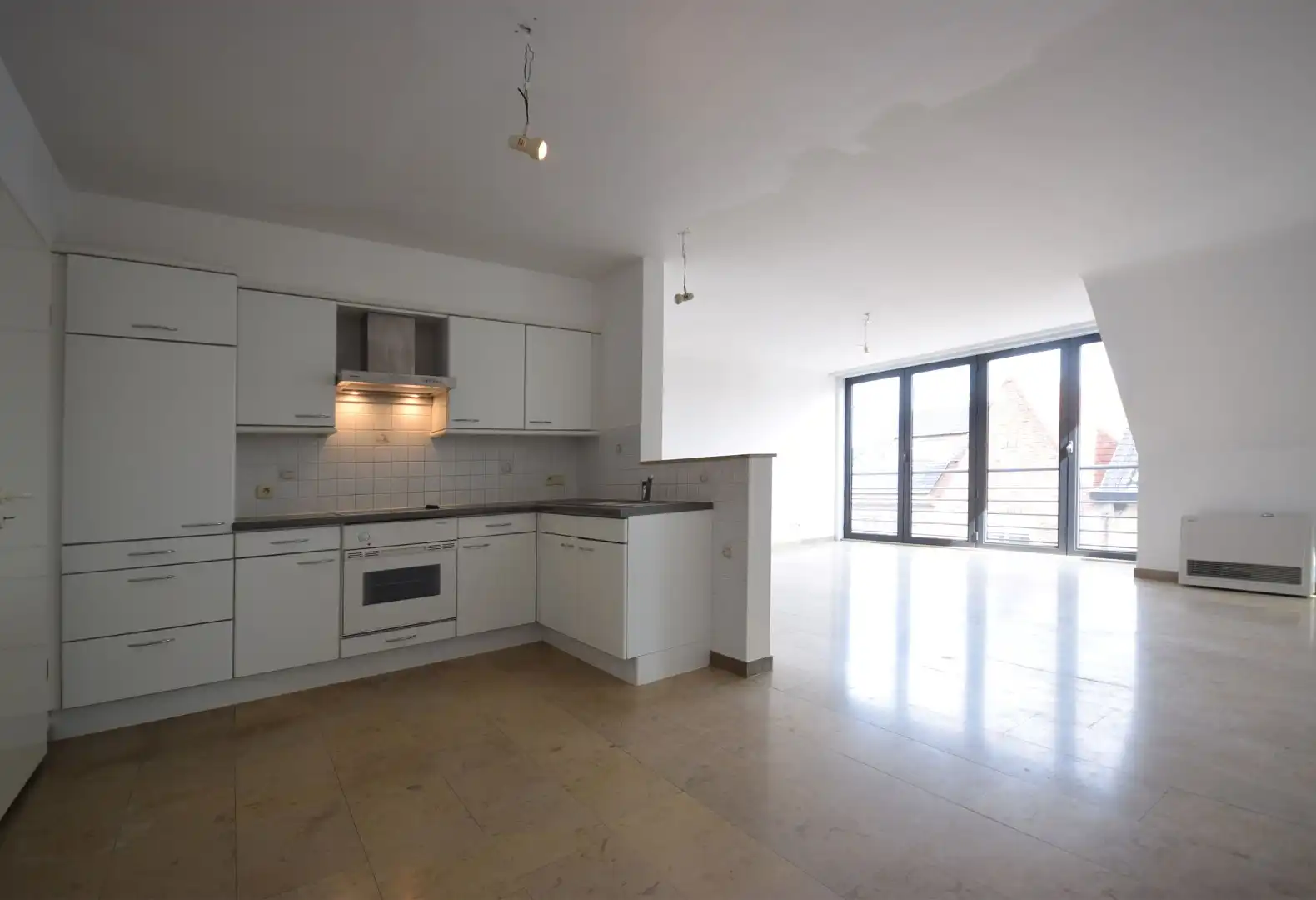 Ruim 3- slaapkamer-appartement te Rumbeke foto 5