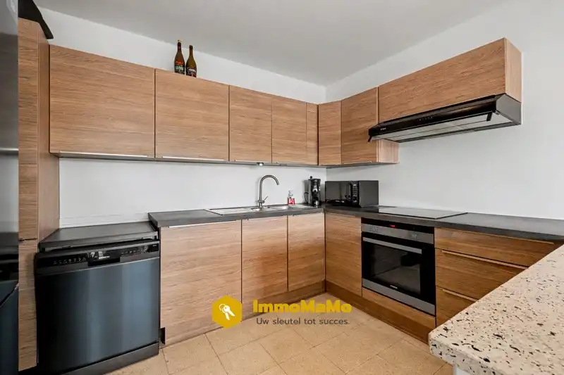 INSTAPKLAAR 2 SLPK-APPARTEMENT MET GARAGE TE KOOP IN MELLE foto 5