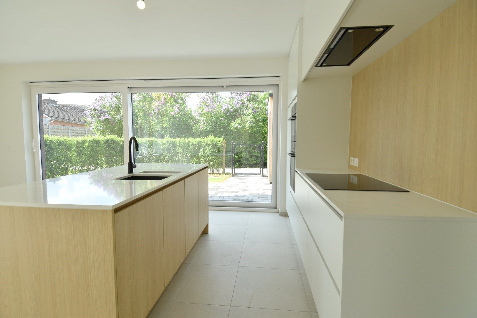 Nieuwbouwwoning te Heuvelland, tuin en 3 slaapkamers foto 4