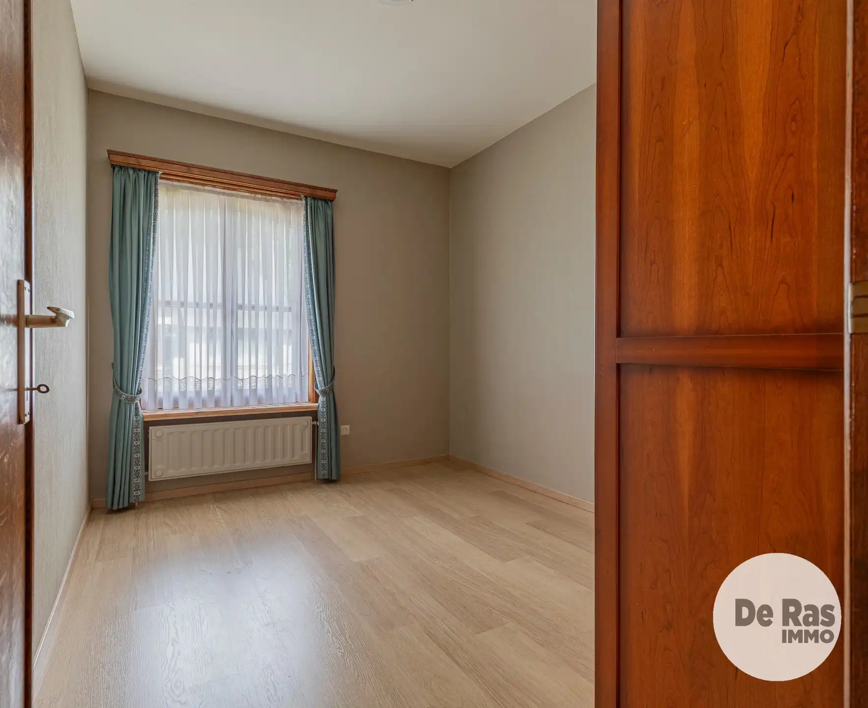HERZELE - Op te frissen woning met 3 kamers in rustige buurt foto 12