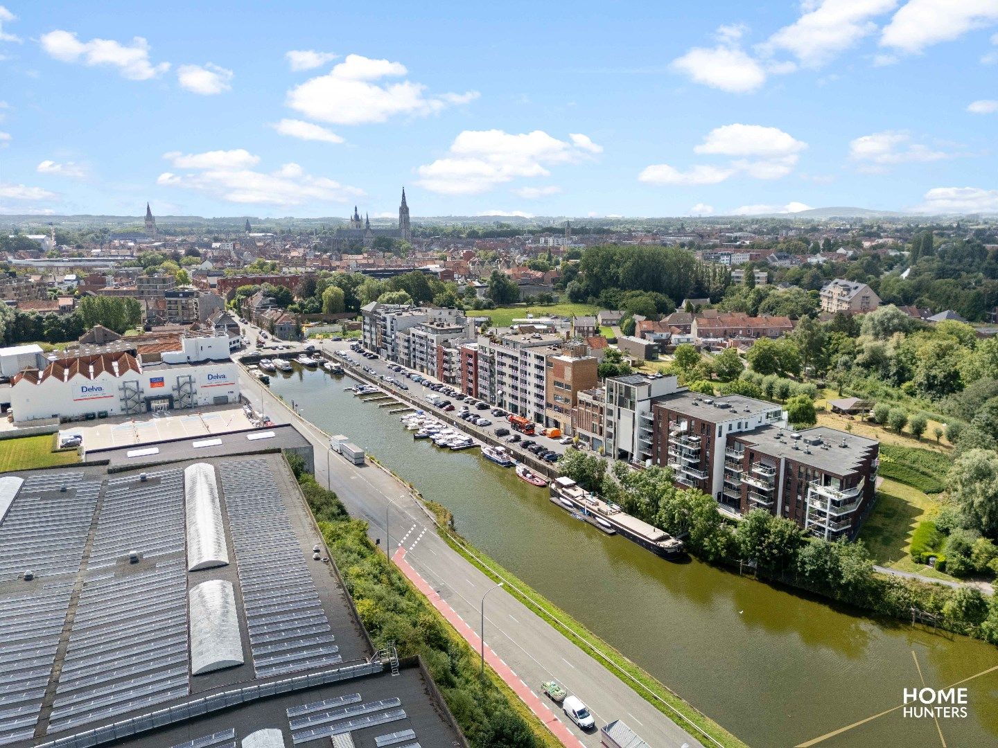 Ruim appartement (93 m²) met 2 terrassen, 2 slaapkamers en garage foto 4