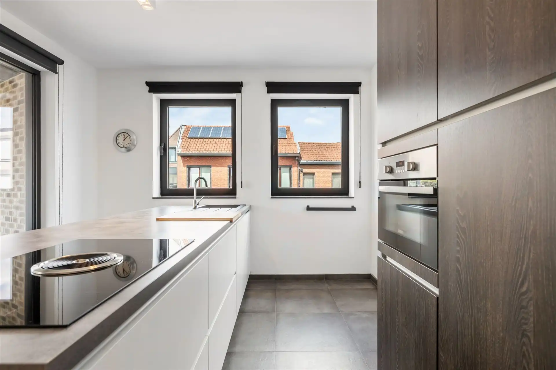 Prachtig 1-slaapkamer appartement in het hartje van Beveren foto 7