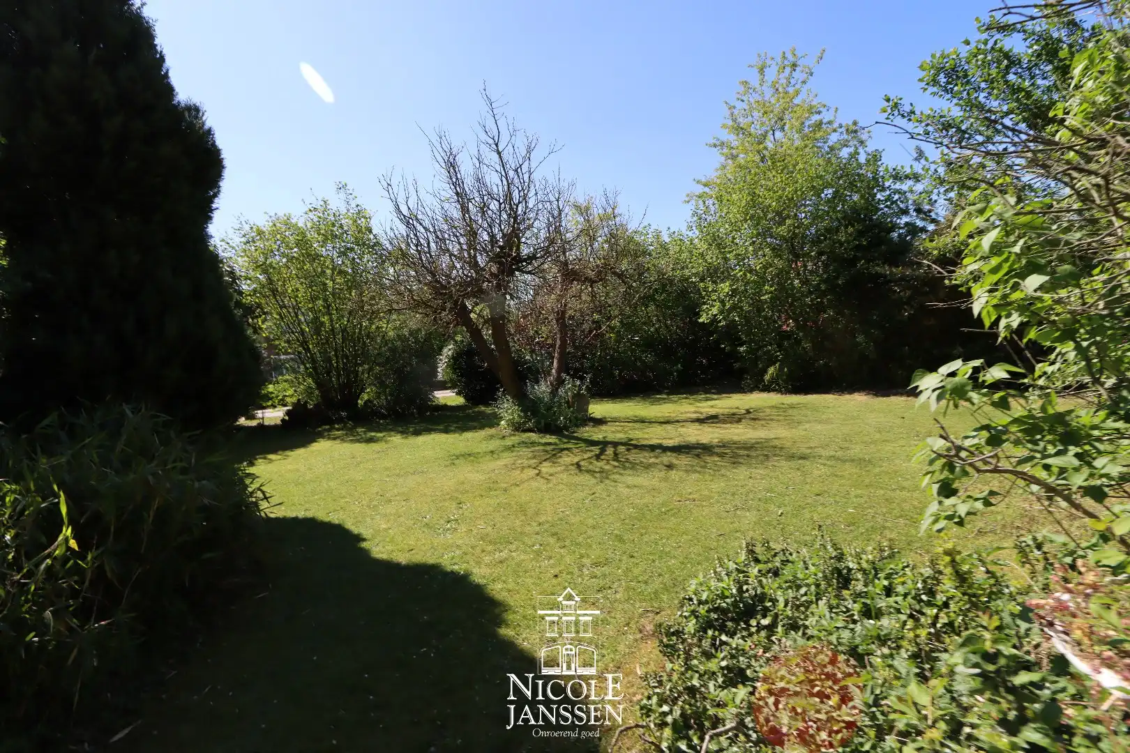 Perceel bouwgrond foto 3