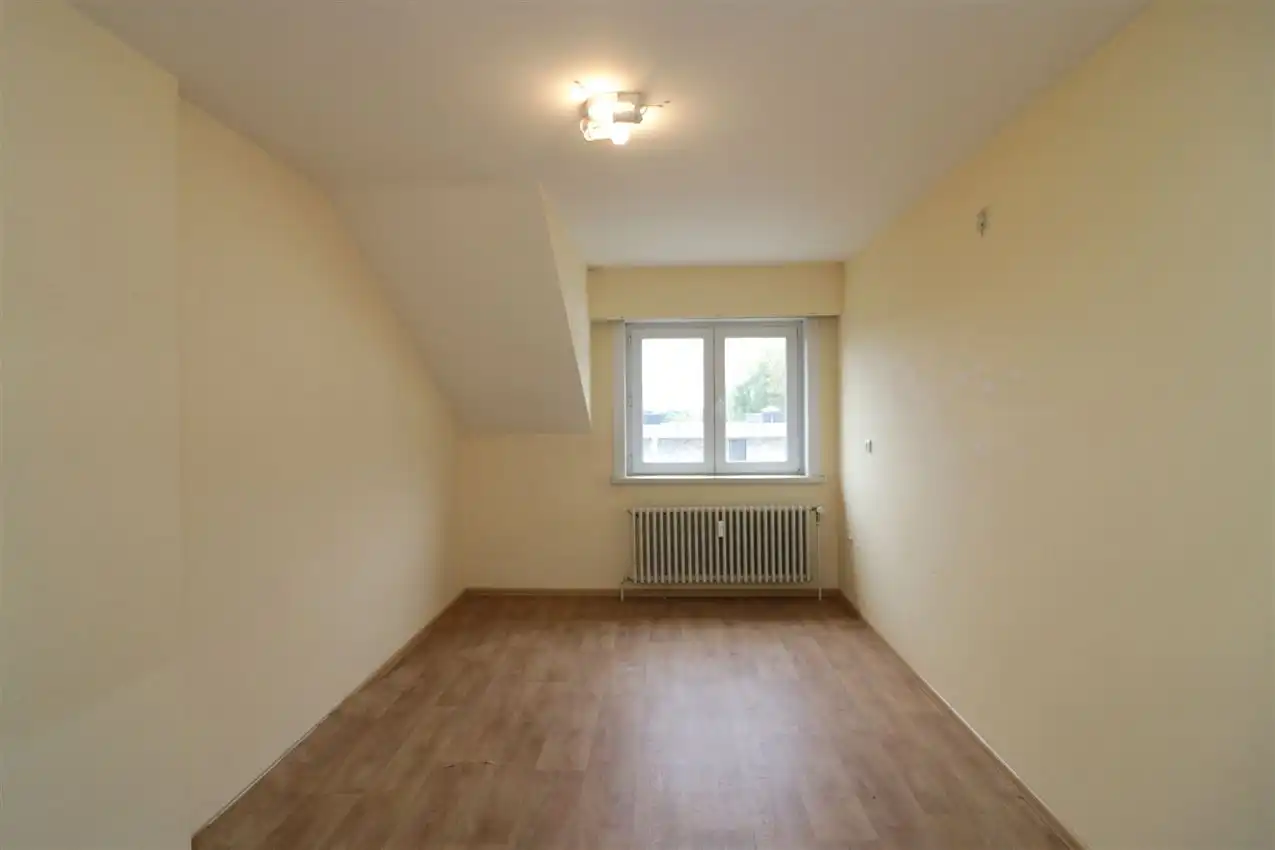 Opbrengsteigendom (handel & 4 app) op toplocatie foto 111