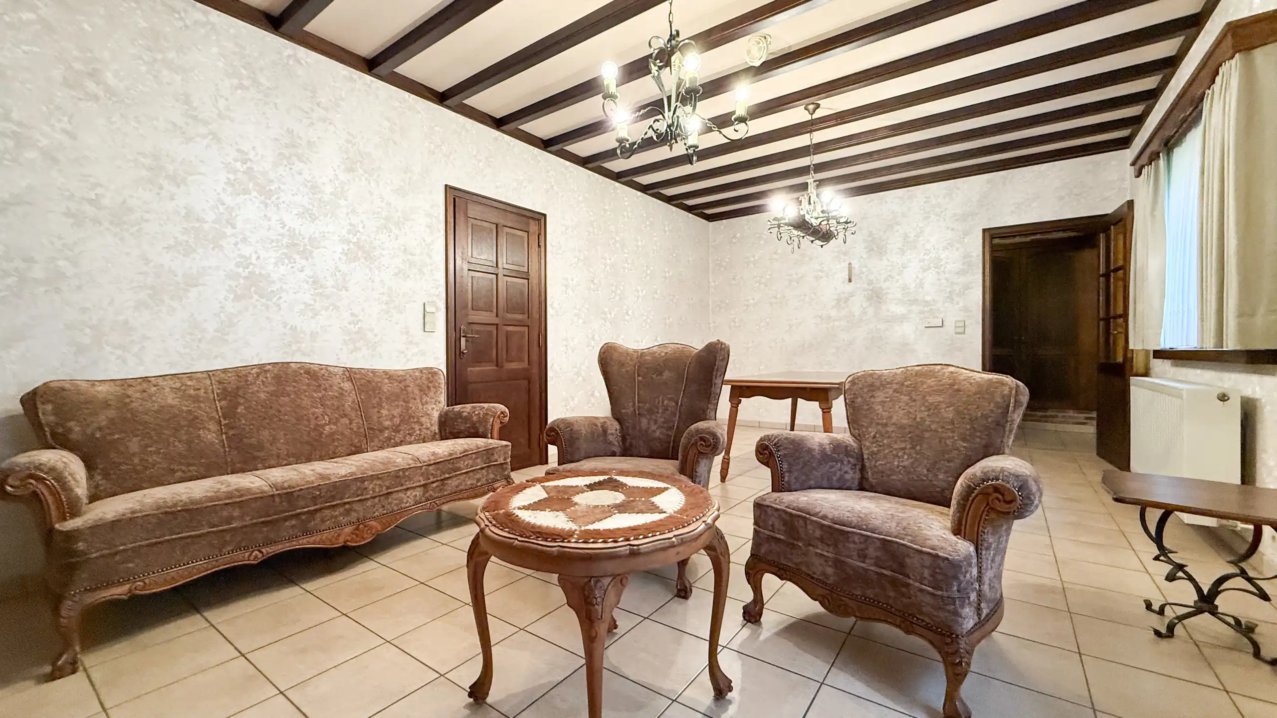 Exclusieve hoeve op 40are met bosrijke ligging te Paal! foto 9