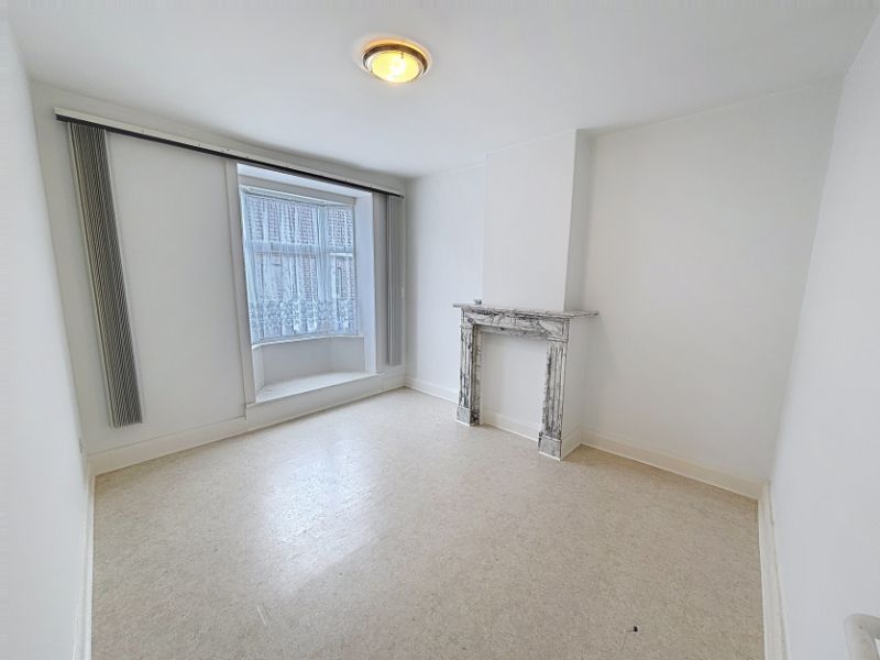 Knusse rijwoning foto 11