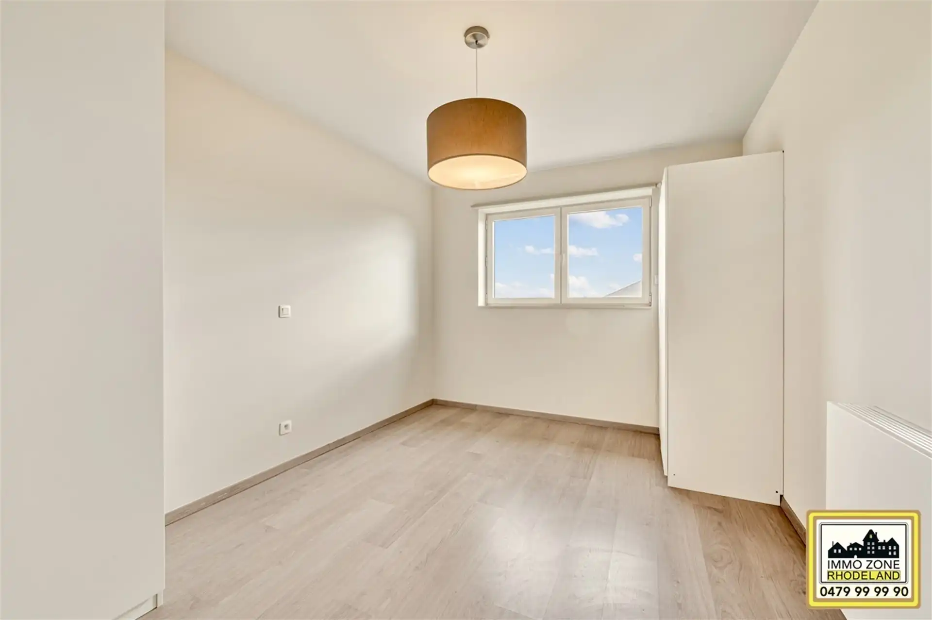 Prachtige instapklare woning met 4 slpks, garage en tuin foto 15