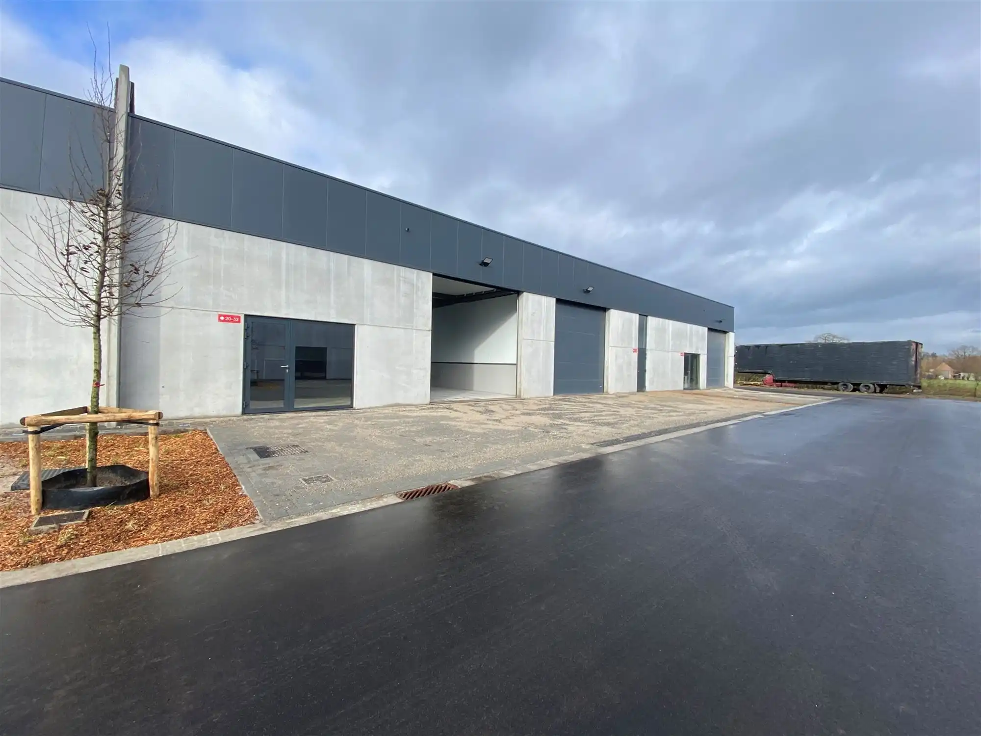 Industrieel terrein te huur Wittemoer 20 - 9940 SLEIDINGE