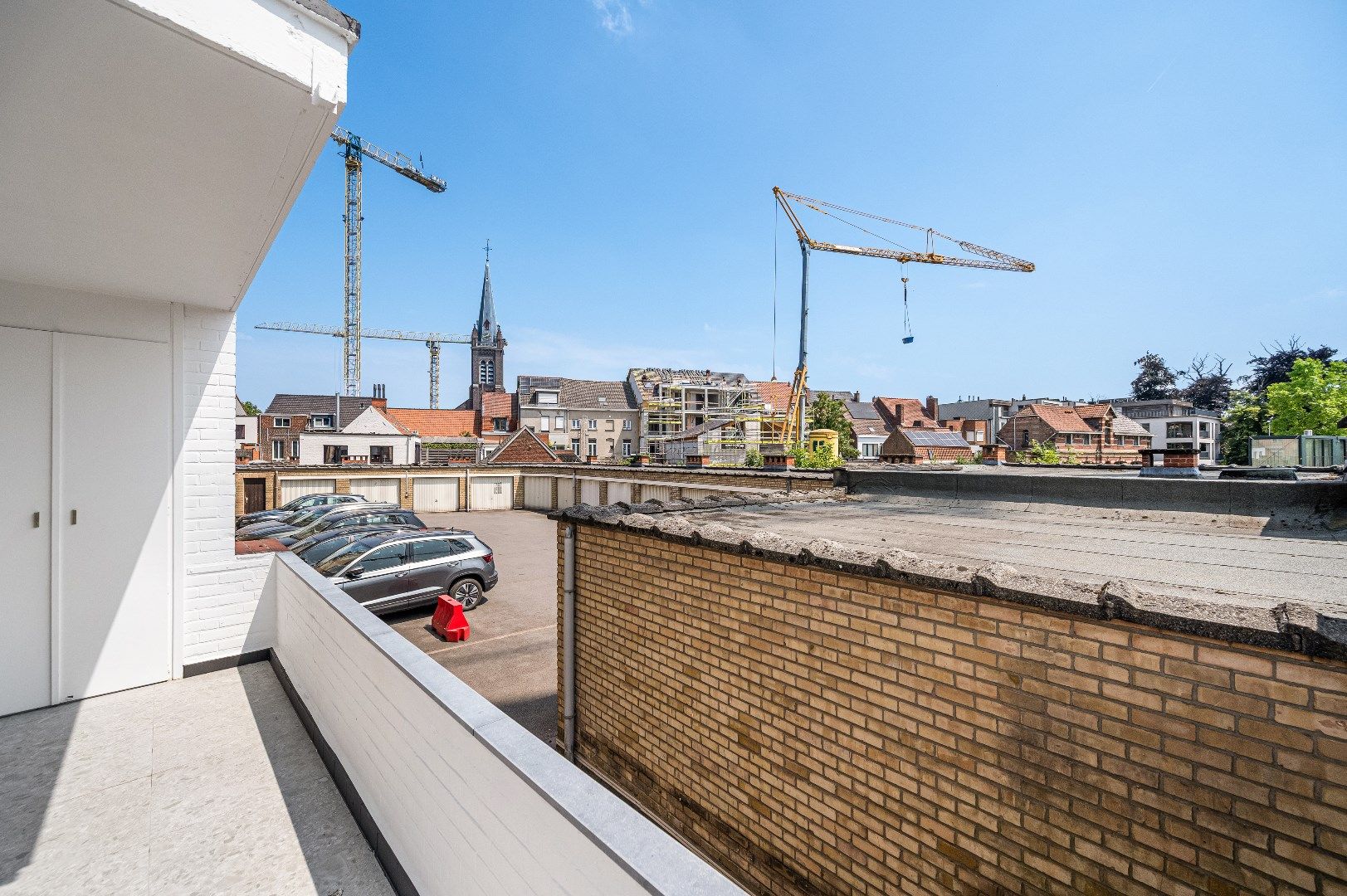 Knap gerenoveerd 2-slaapkamer-appartement in centrum van Kortrijk foto 10