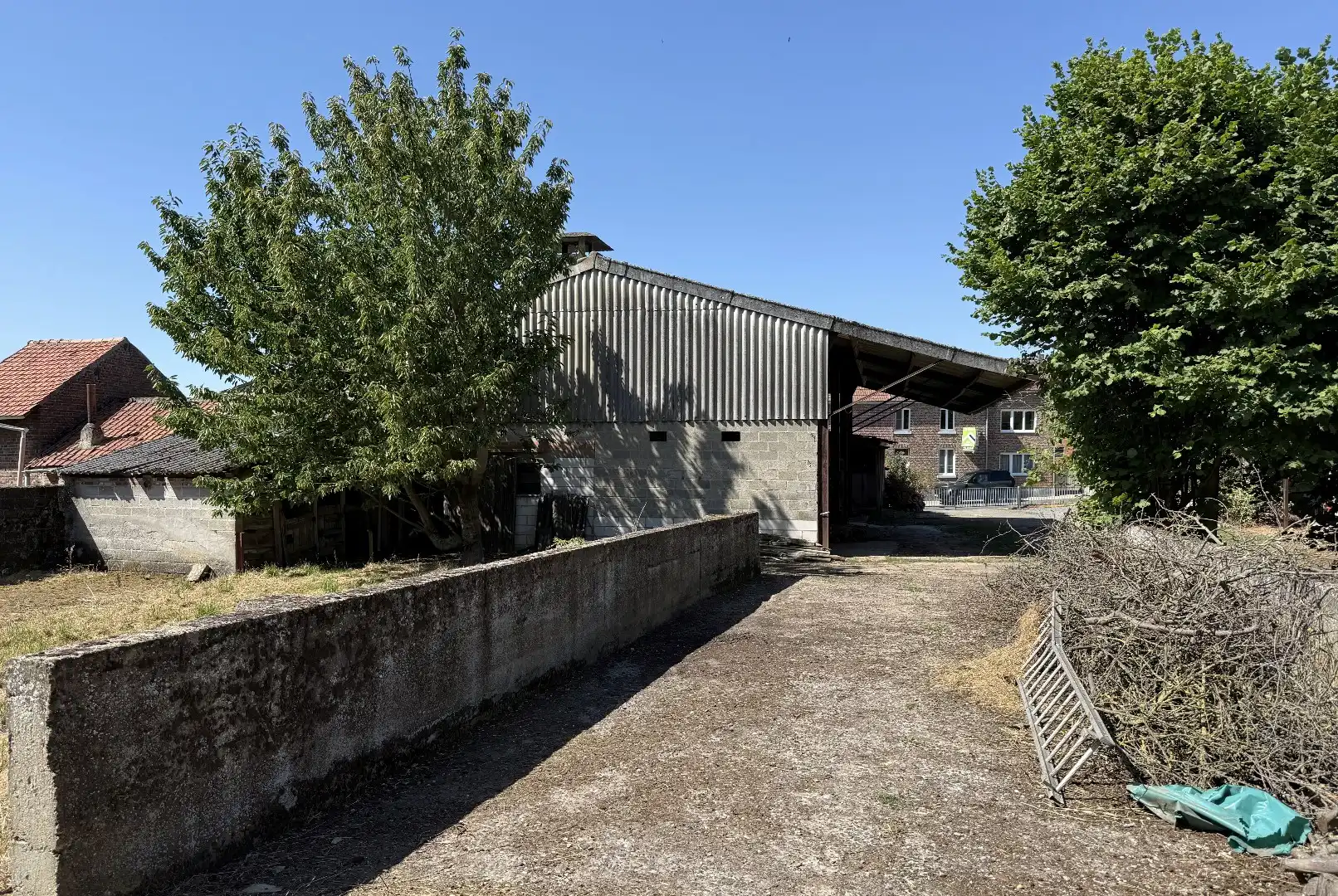 Hoevewoning met binnenkoer en grote opslagruimte te Heers-Vechmaal foto 30