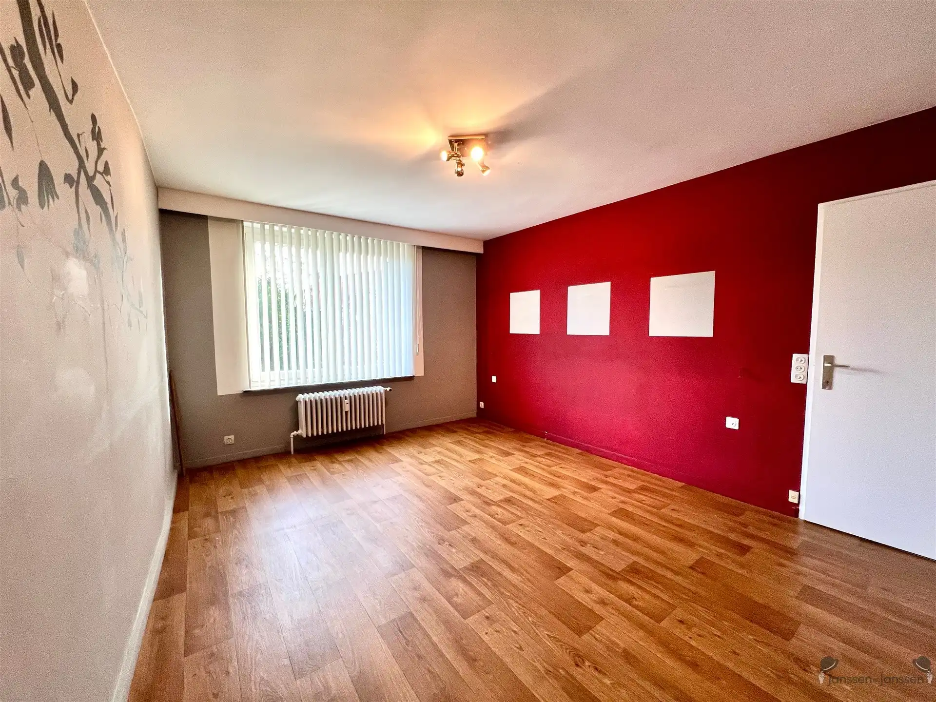 Centraal gelegen appartement op de 2de v  foto 4