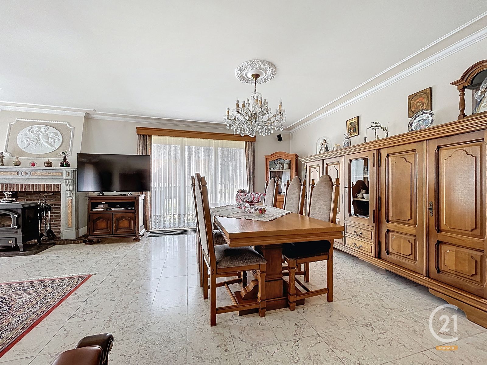 Degelijke en onderhouden gelijkvloerse woning met werkhuis foto 8
