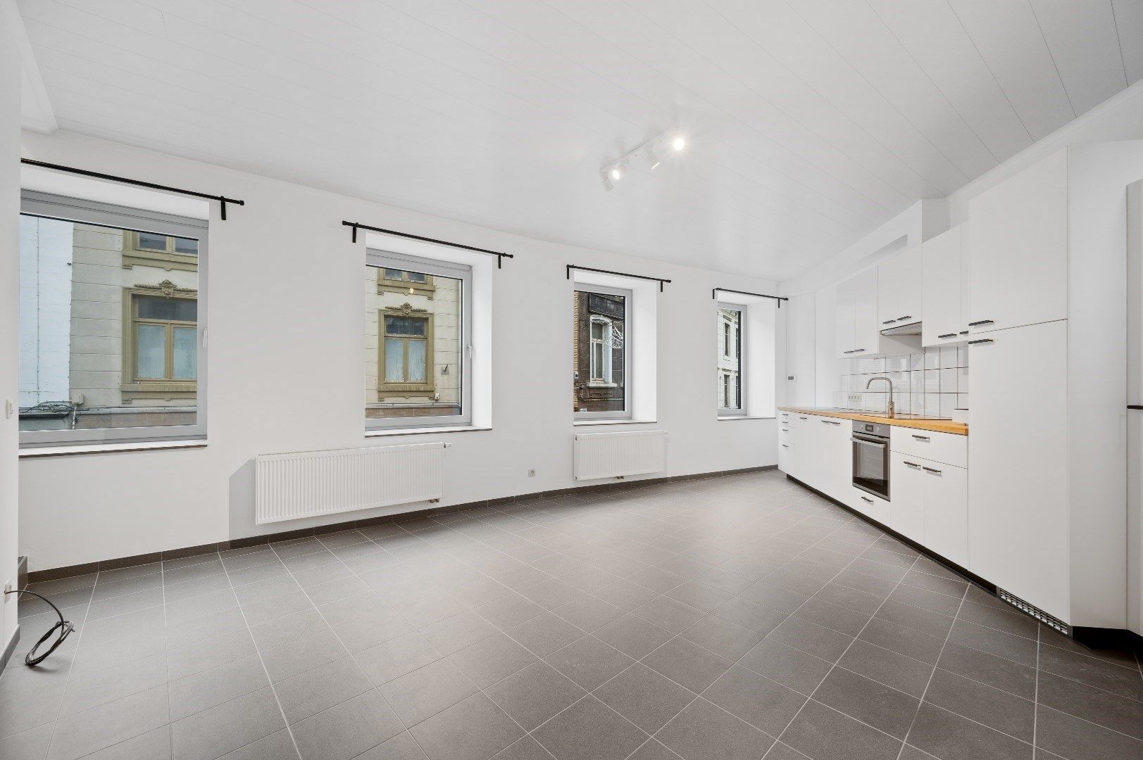 Recent gerenoveerde woning in het centrum van Tienen foto 10