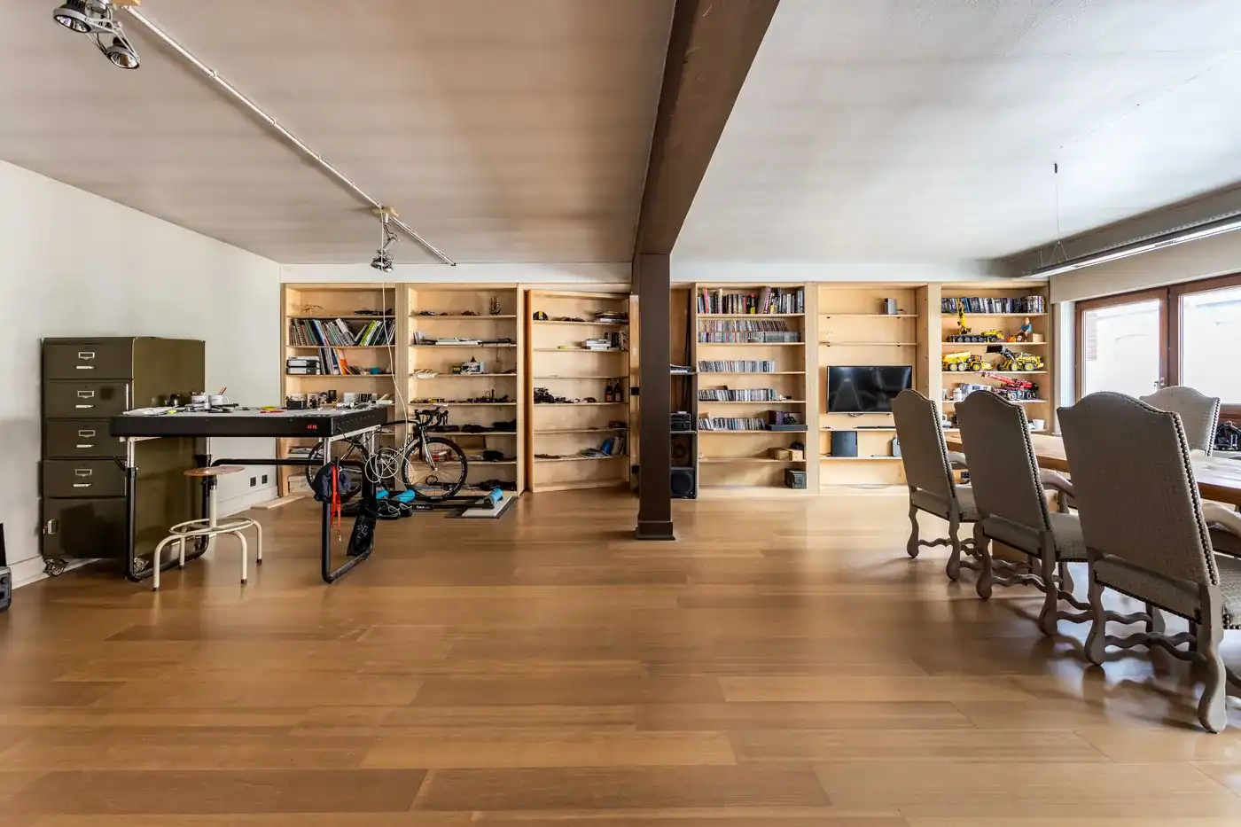 Veelzijdige eigendom met woonst, magazijnen en loft in Bissegem foto 23