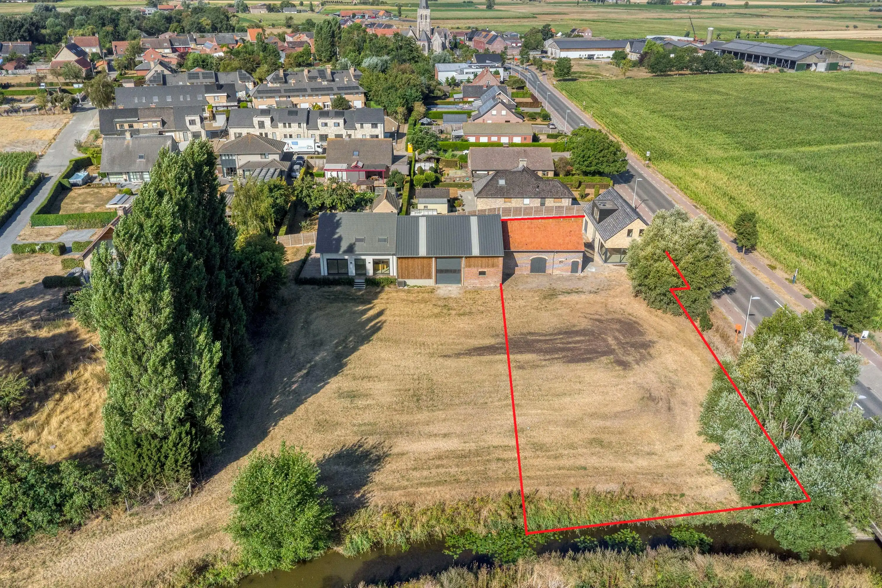 Alleenstaand huis te koop in Vleteren met weide en bijgebouw foto 31